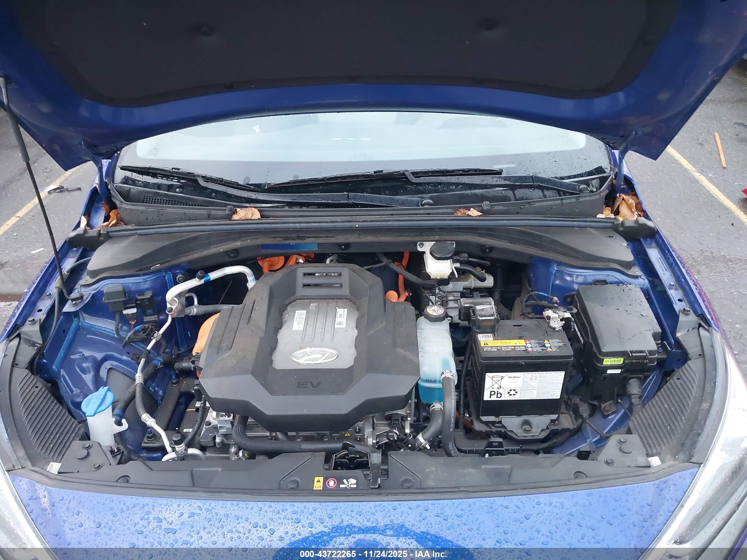 HYUNDAI IONIQ image 10
