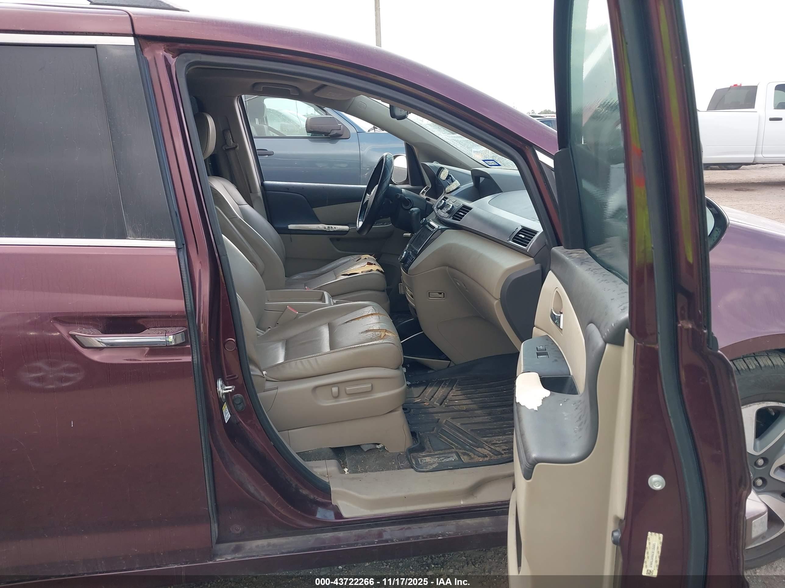 HONDA ODYSSEY image 5