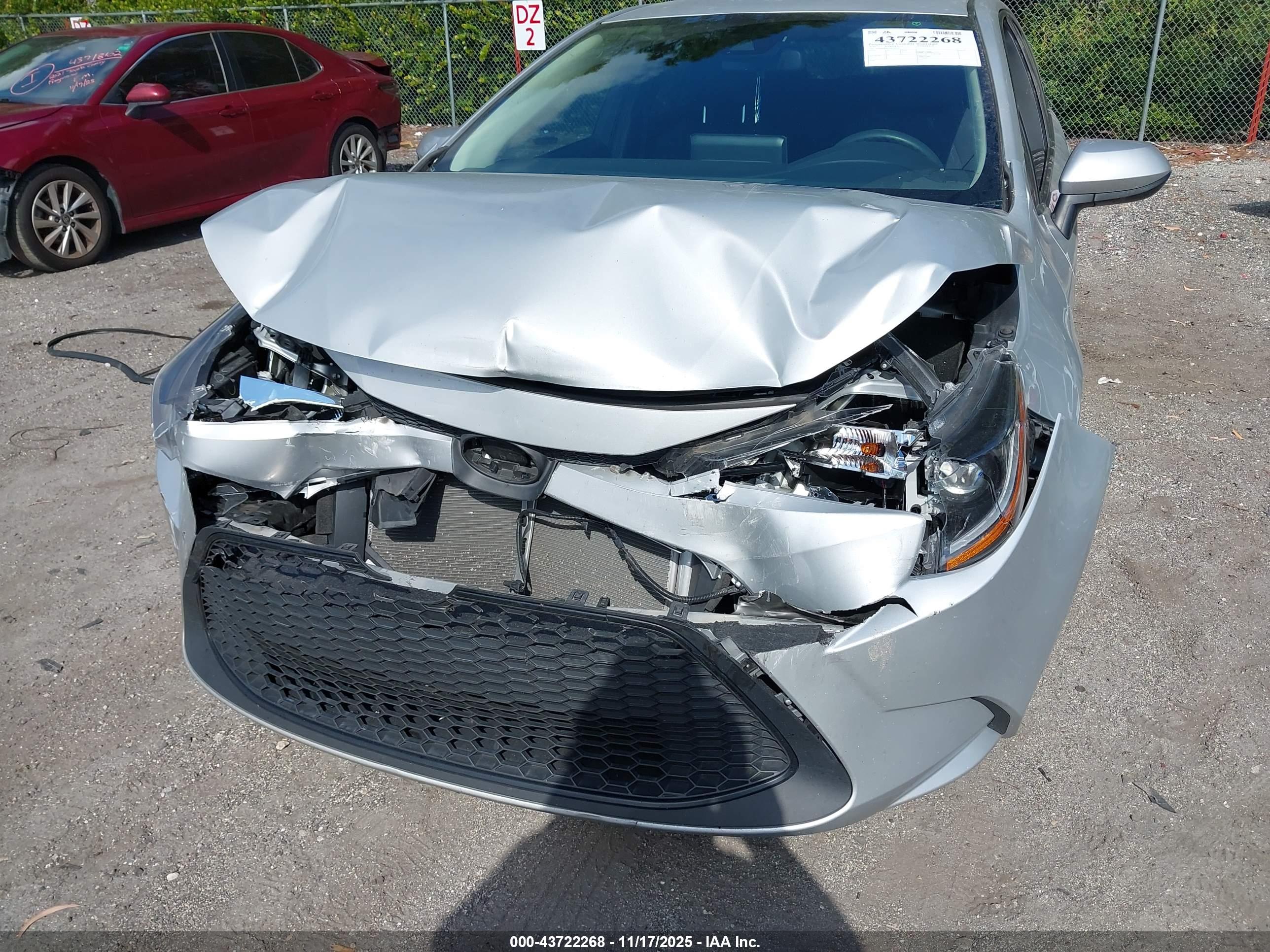 TOYOTA COROLLA image 6