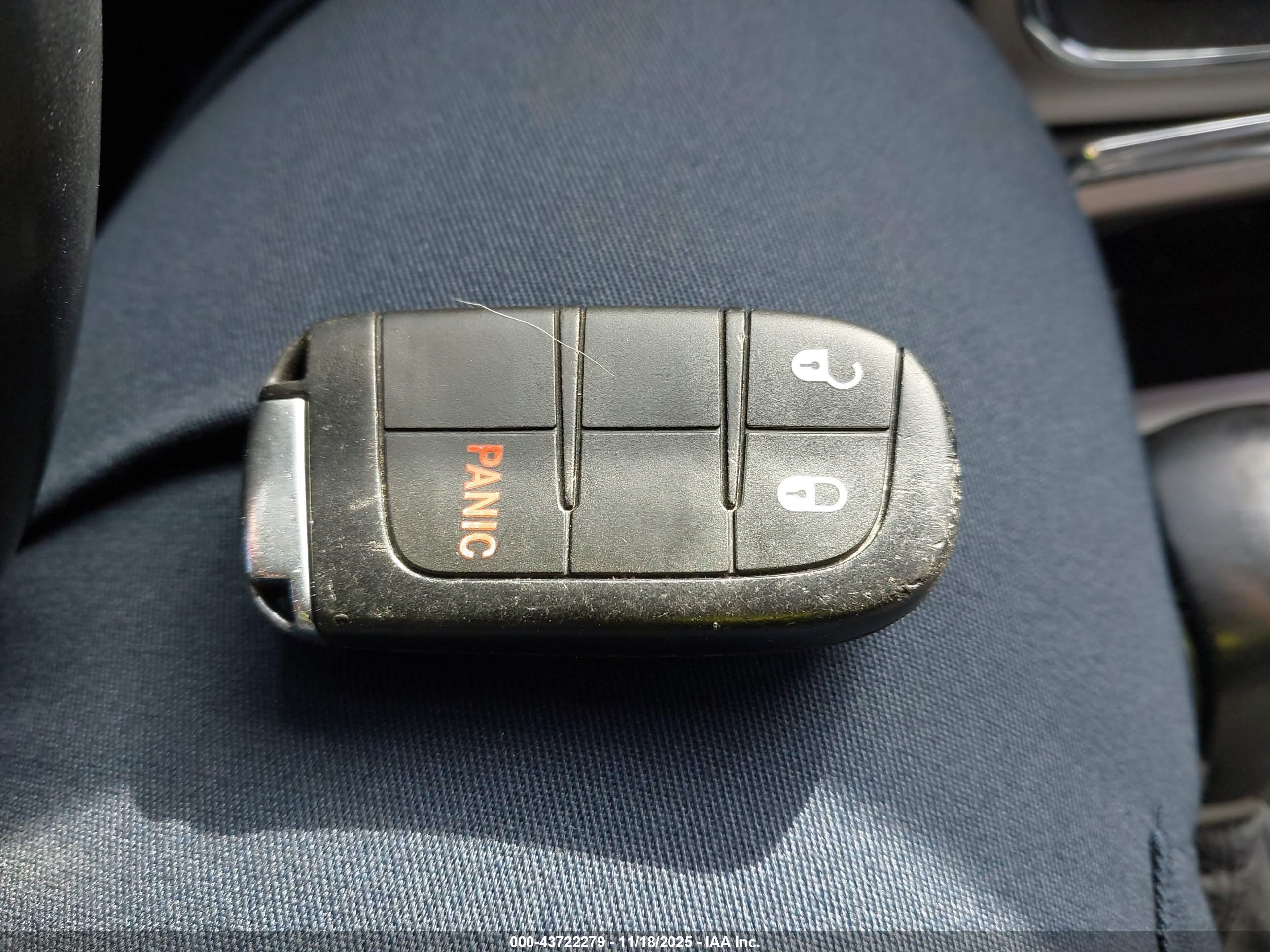 JEEP GRAND image 11