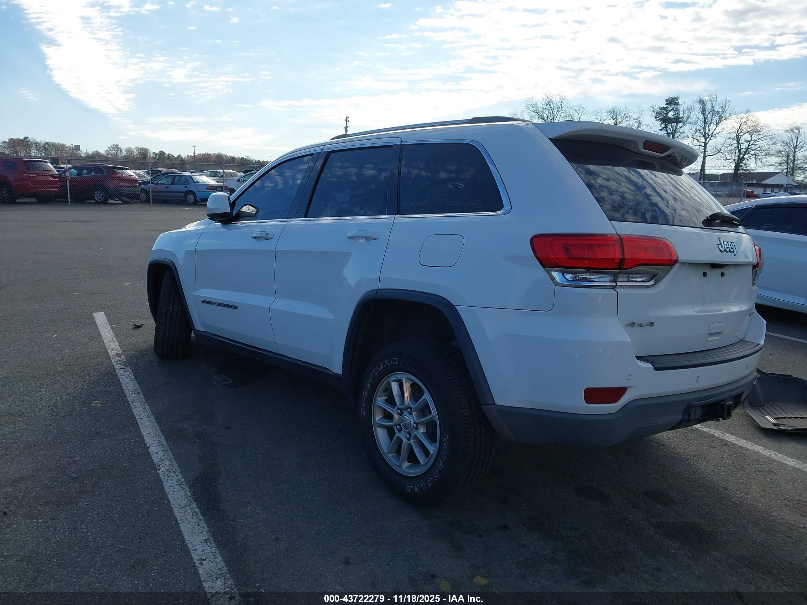 JEEP GRAND image 3