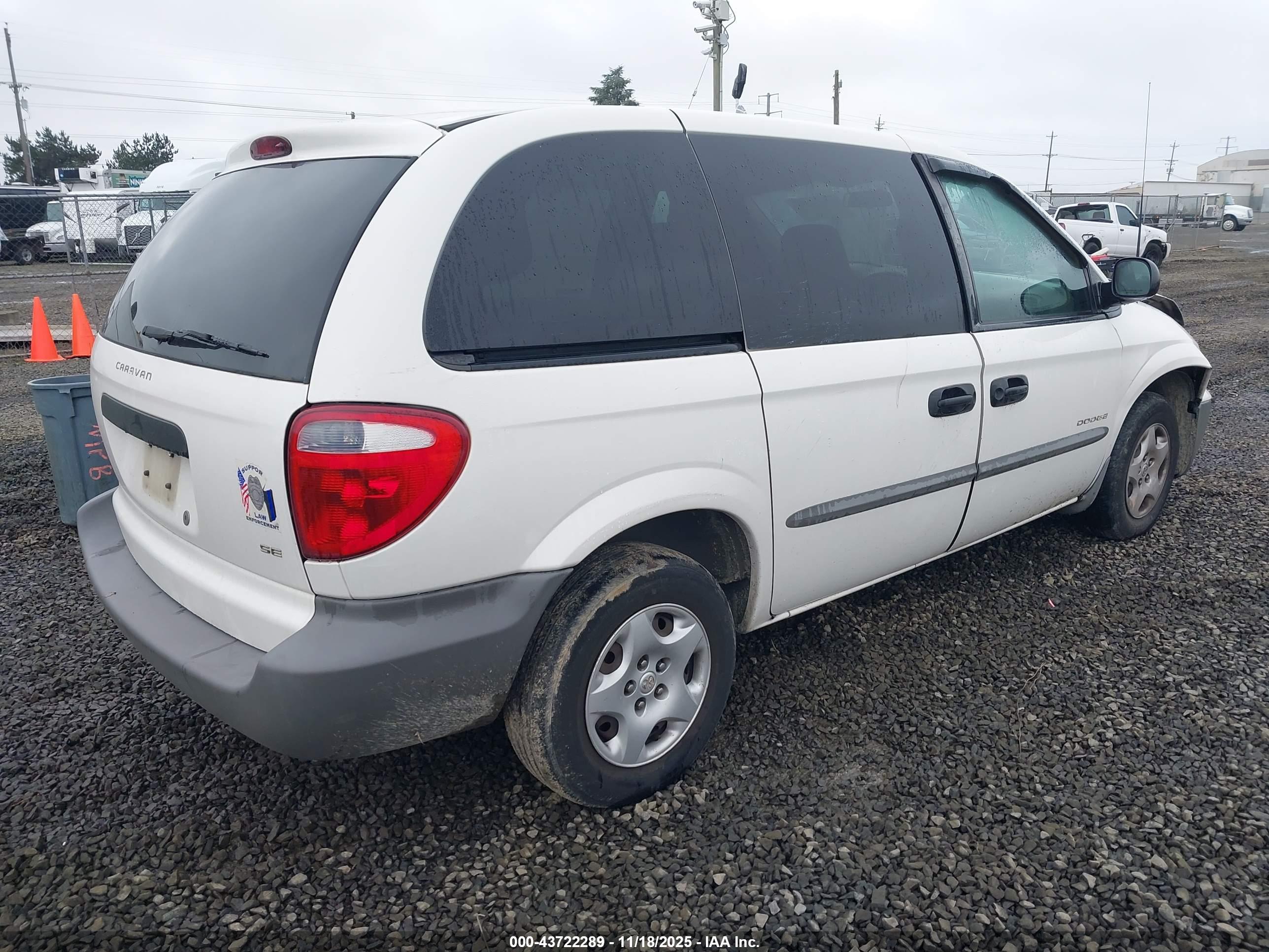 DODGE CARAVAN image 4