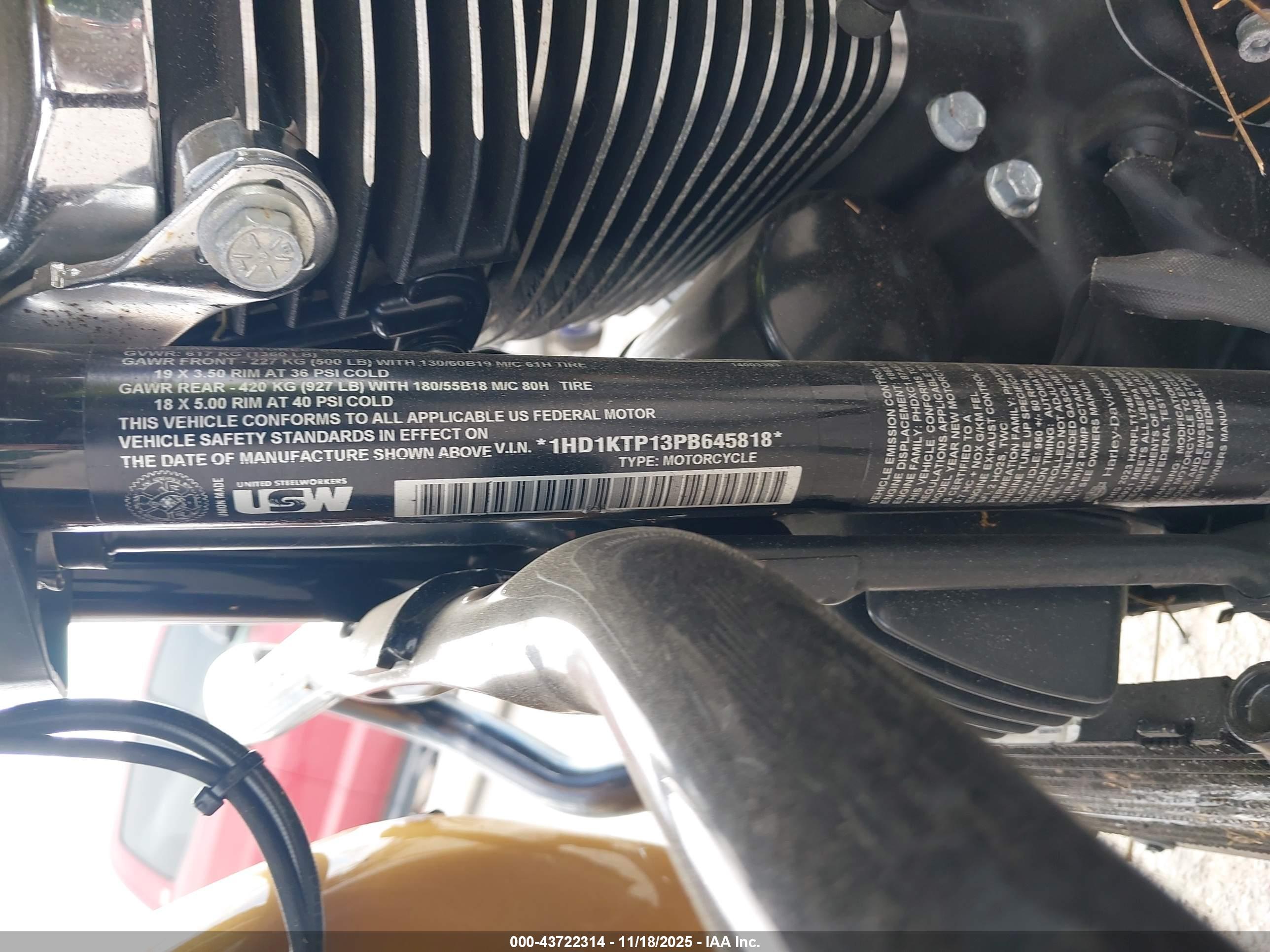 HARLEY-DAVIDSON FLTRXS image 10