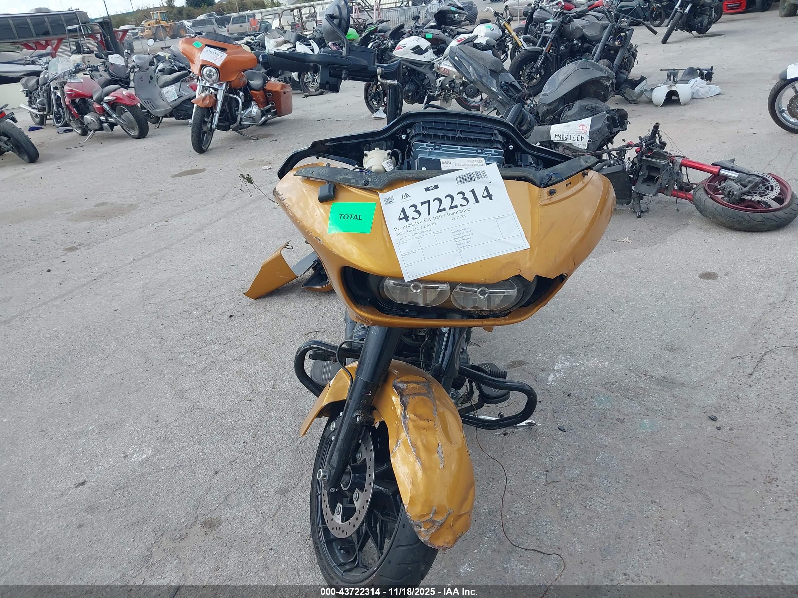 HARLEY-DAVIDSON FLTRXS image 5
