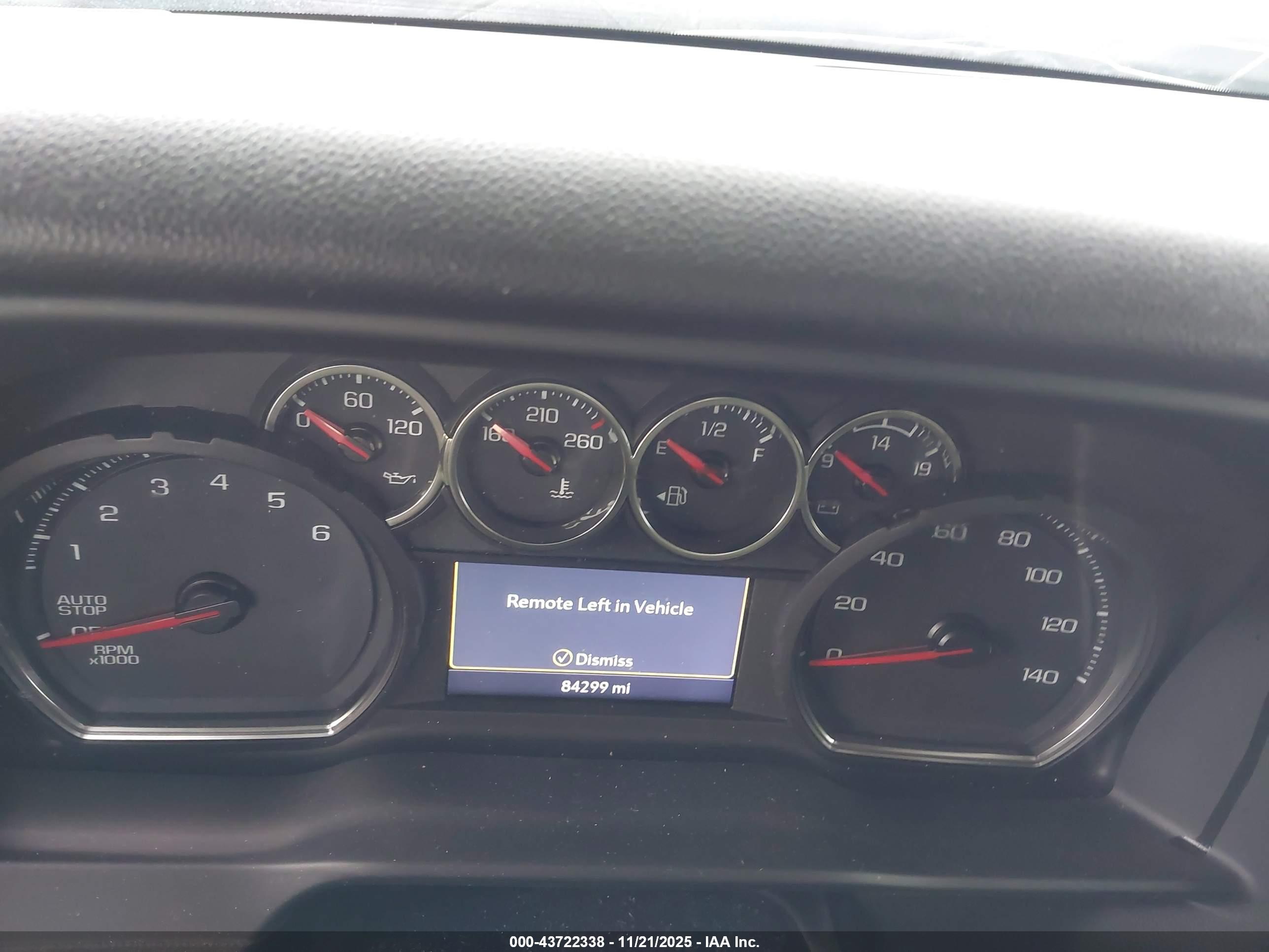 CHEVROLET SILVERADO image 7