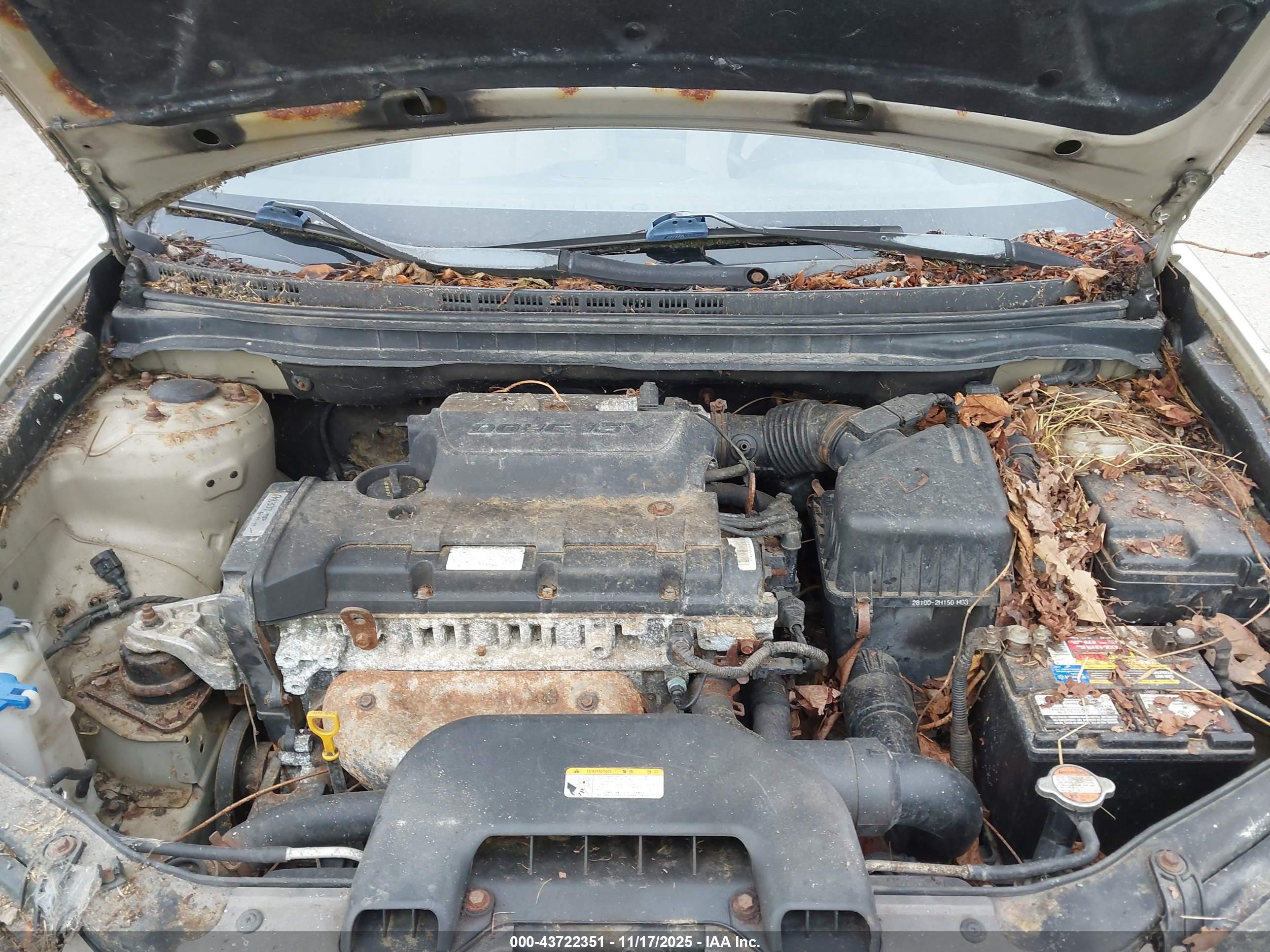 HYUNDAI ELANTRA image 10