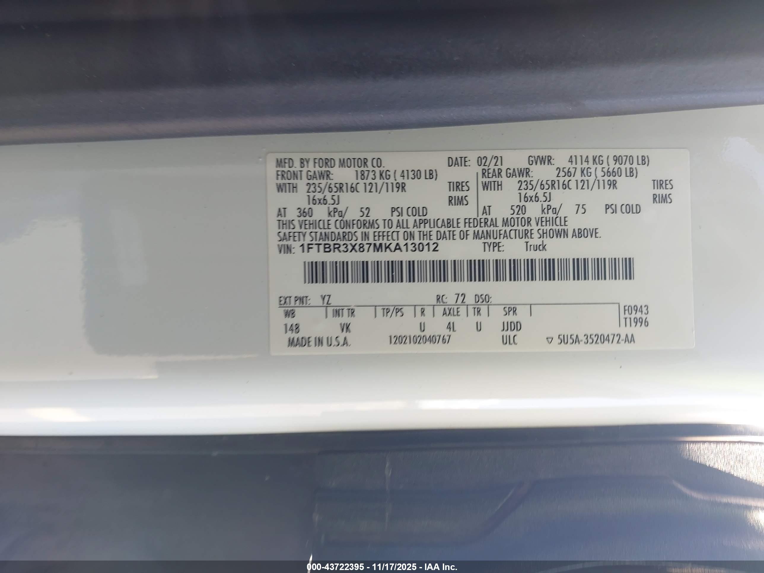 FORD TRANSIT-250 image 9