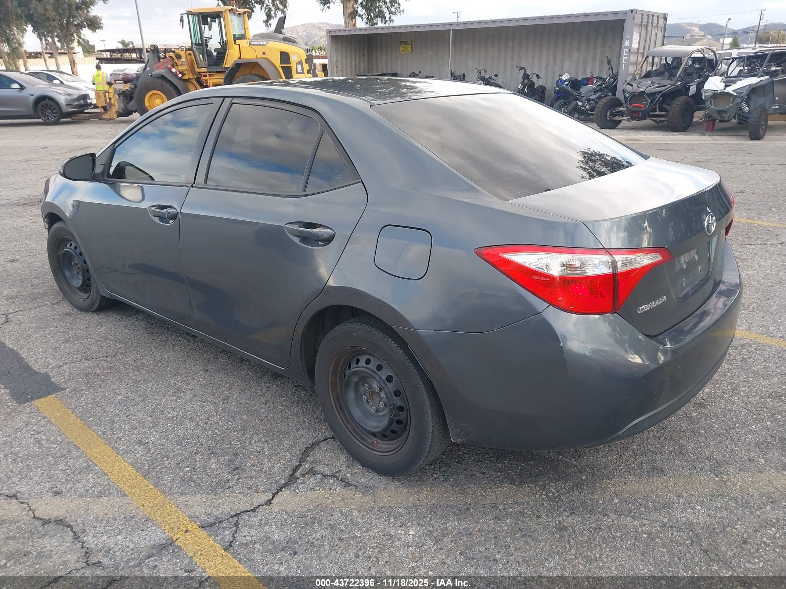 TOYOTA COROLLA image 3