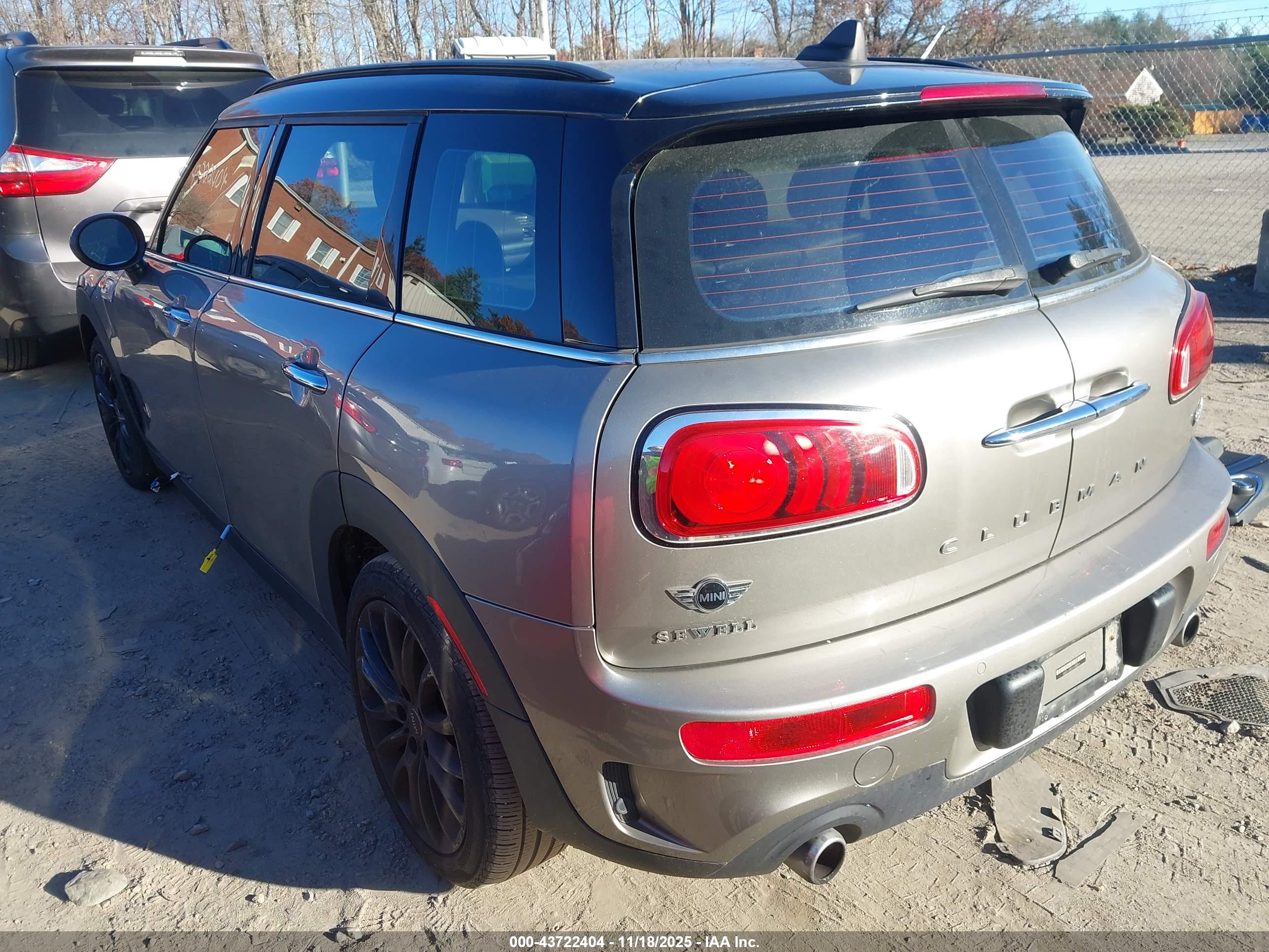 MINI CLUBMAN image 3