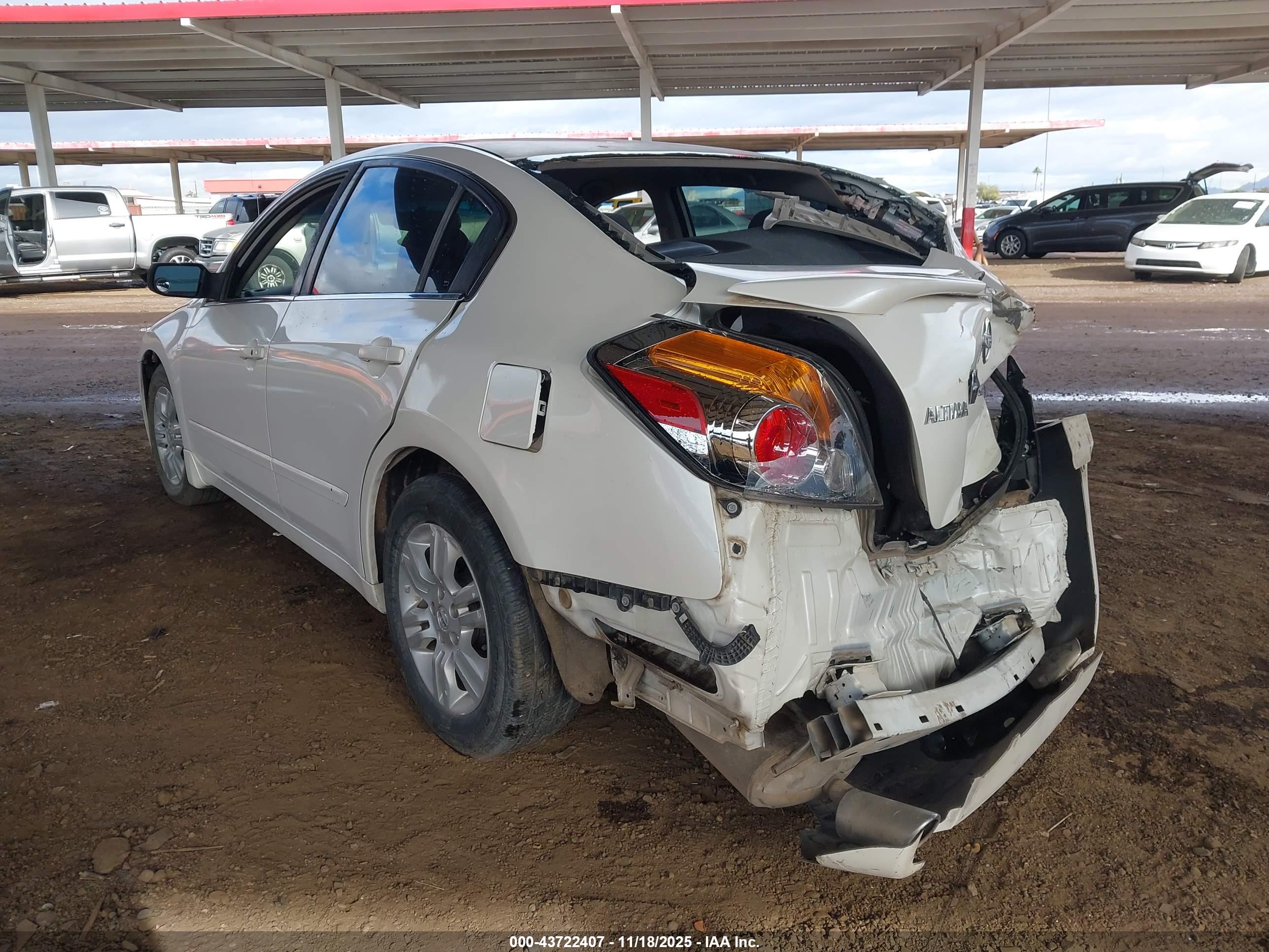 NISSAN ALTIMA image 3