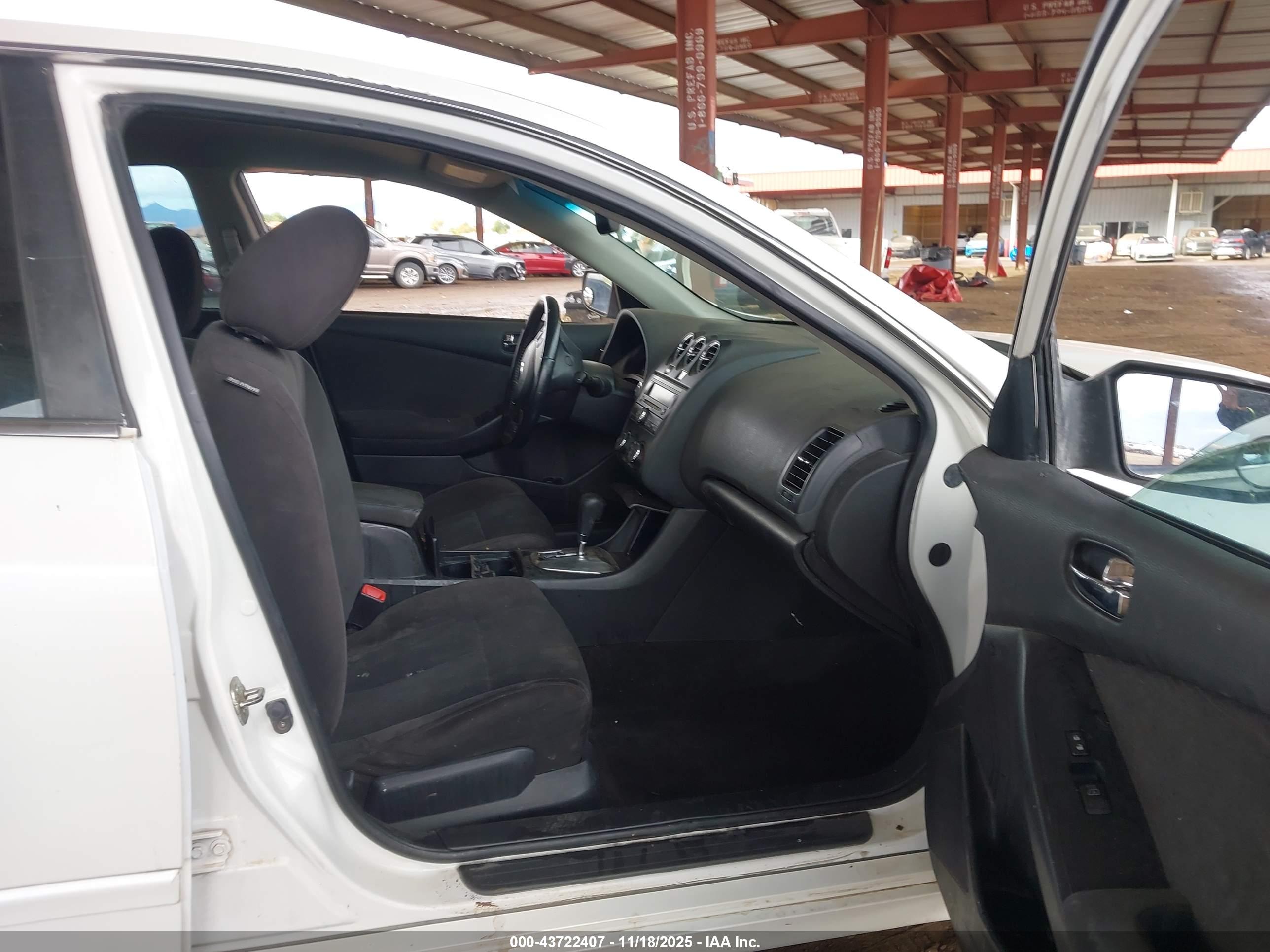 NISSAN ALTIMA image 5
