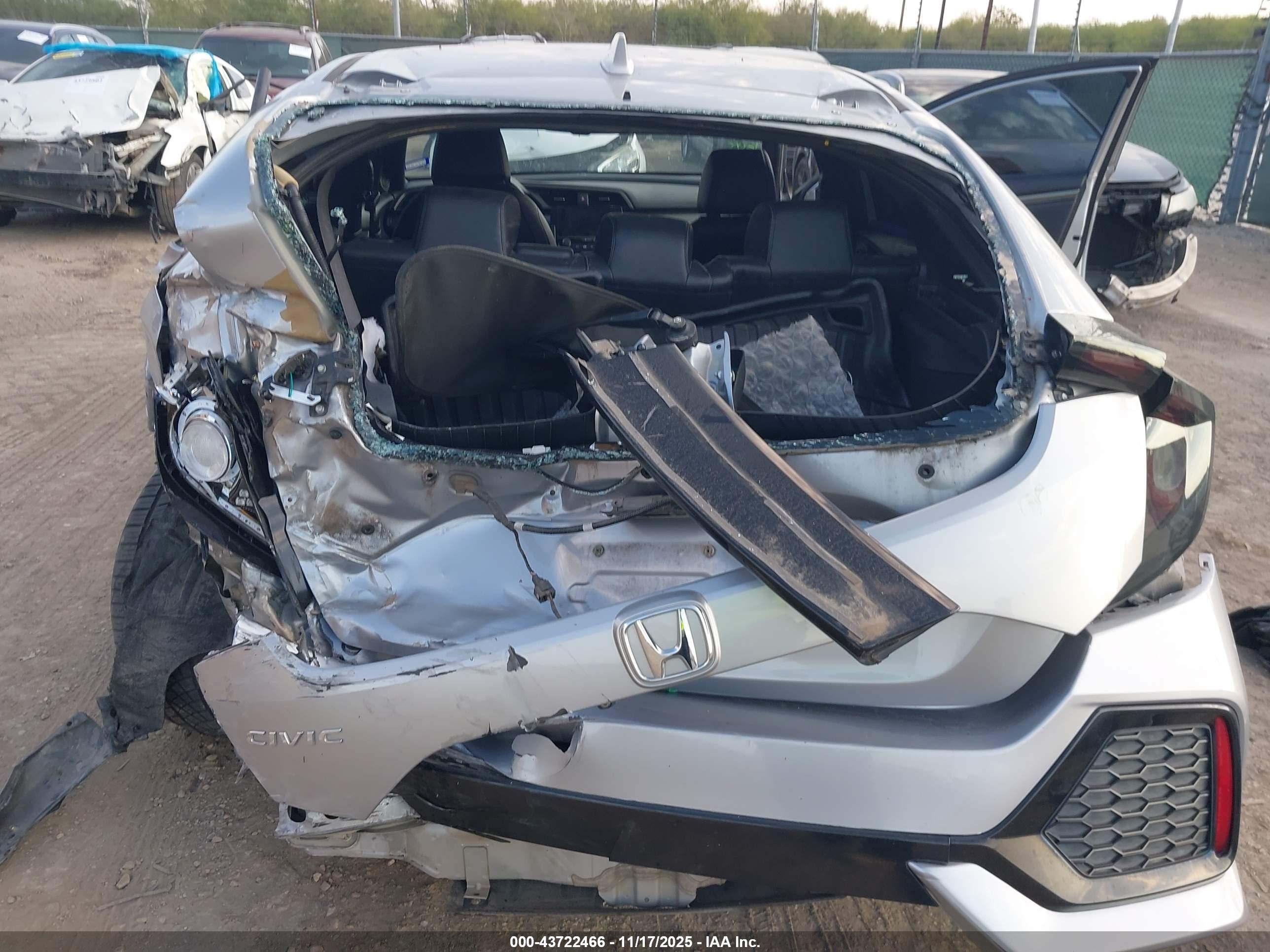 HONDA CIVIC image 6