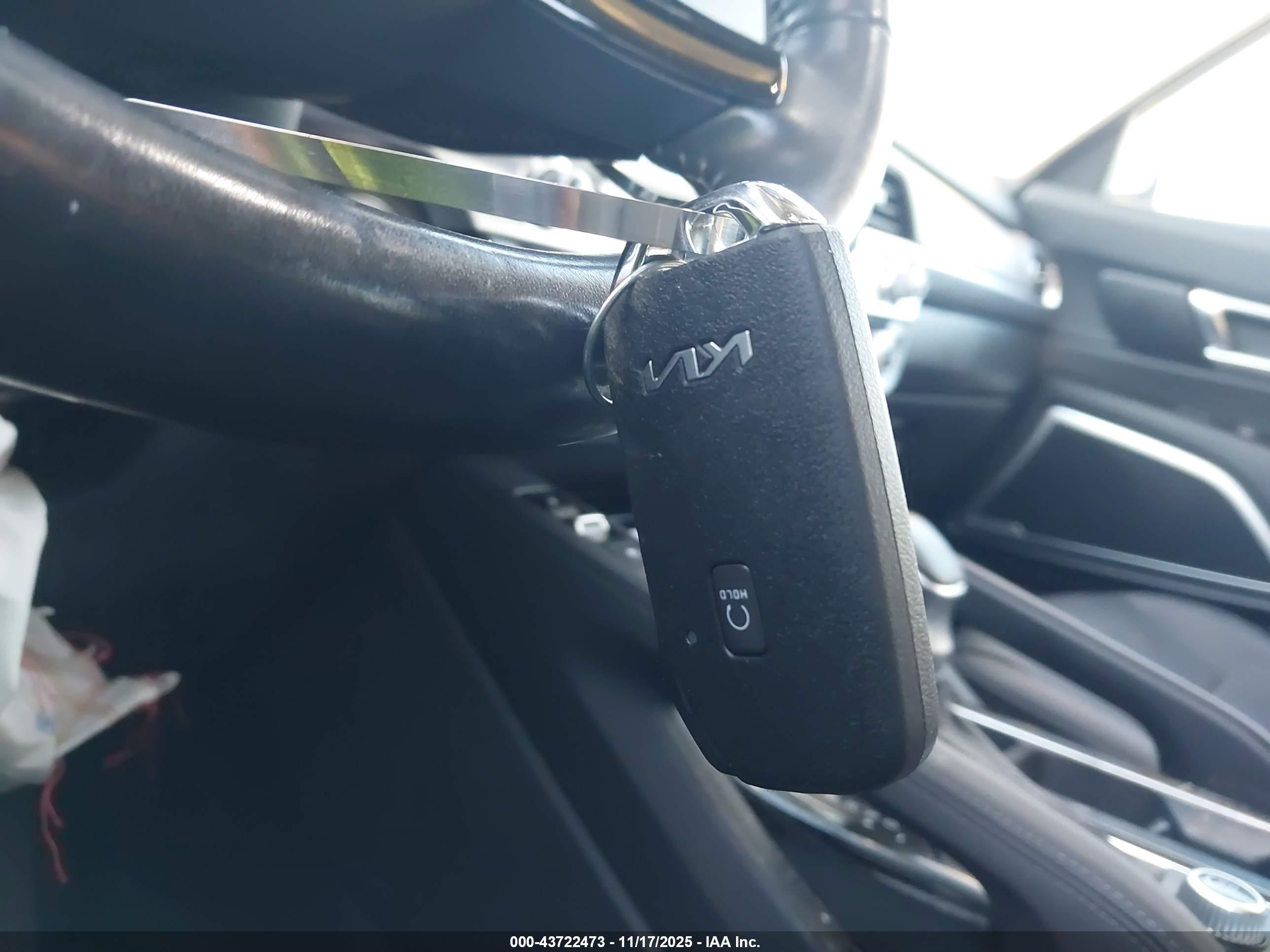 KIA TELLURIDE image 11