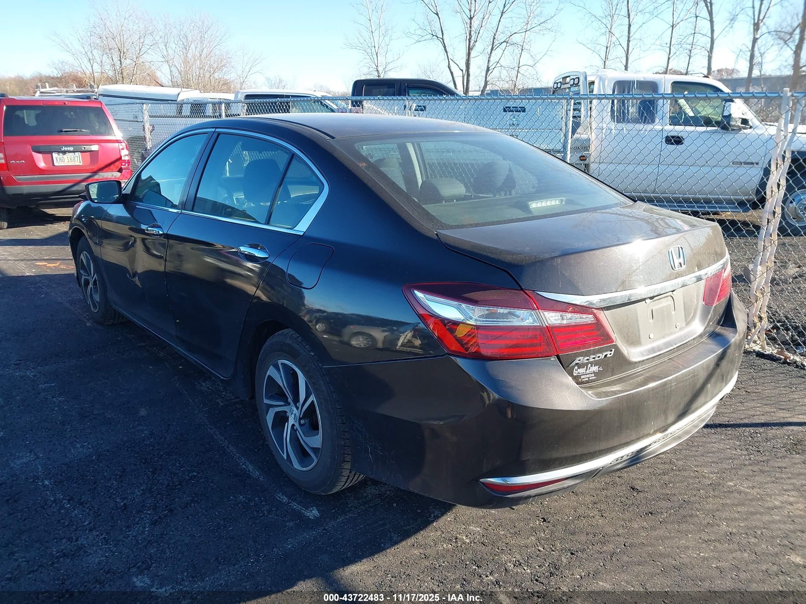 HONDA ACCORD image 3