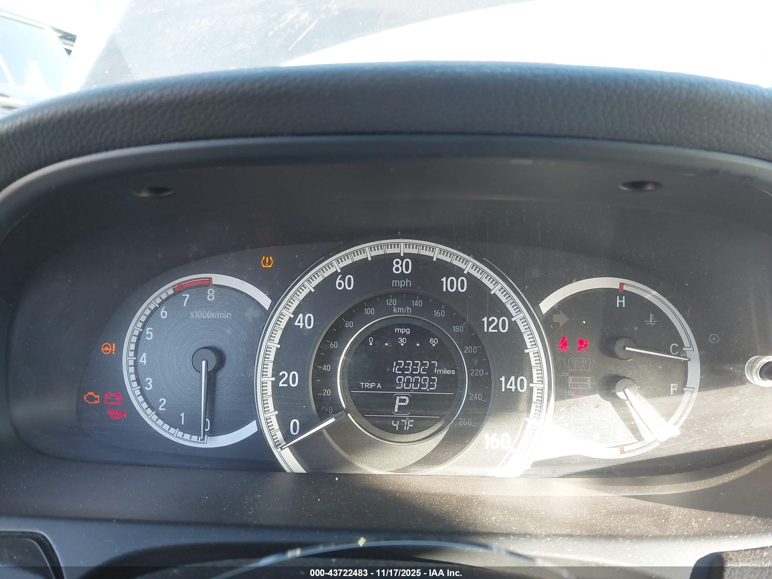 HONDA ACCORD image 7