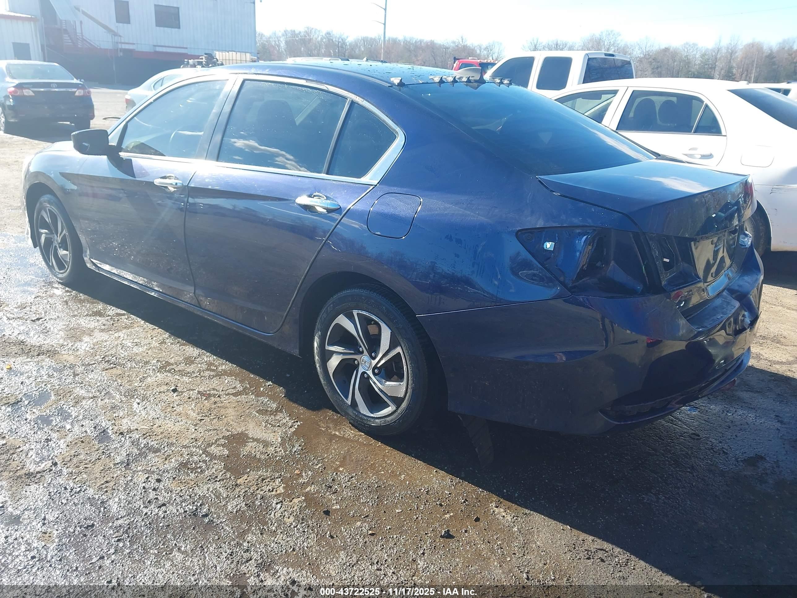 HONDA ACCORD image 3