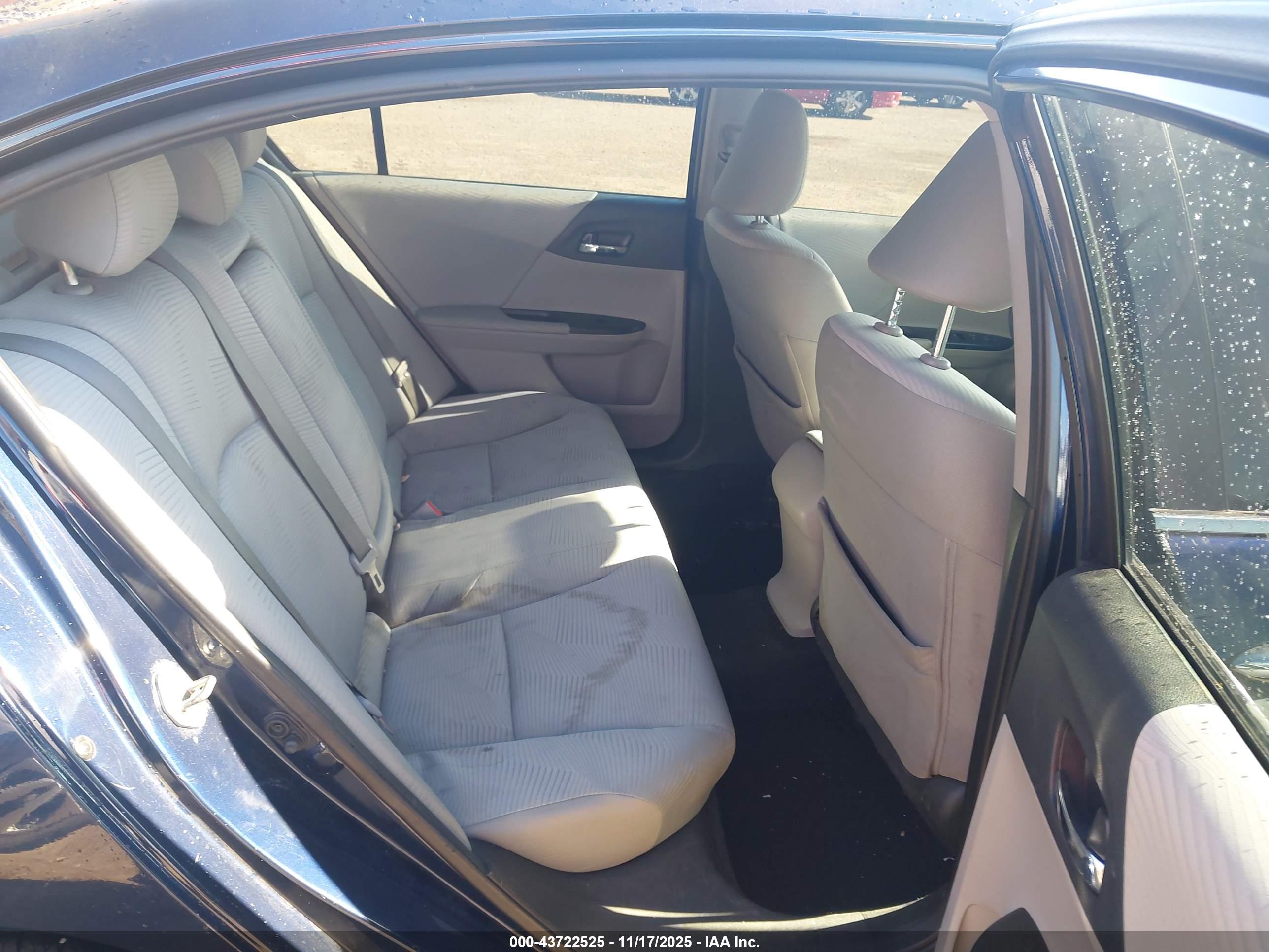 HONDA ACCORD image 8