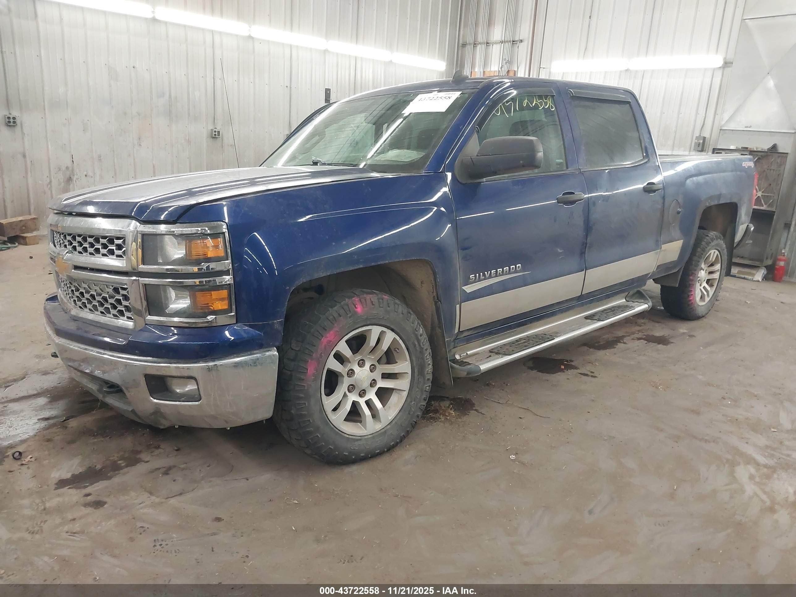 CHEVROLET SILVERADO image 2