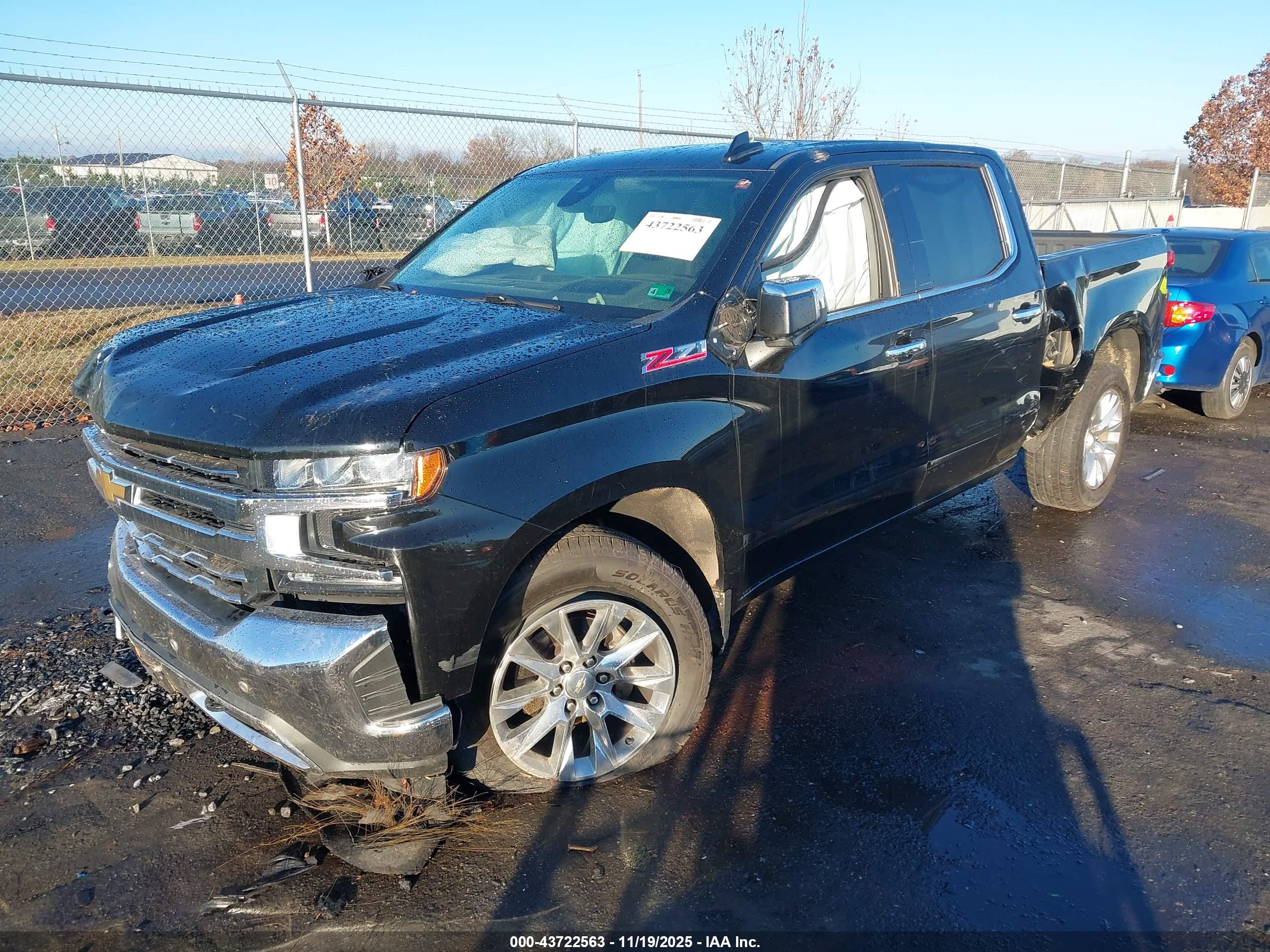 CHEVROLET SILVERADO image 2