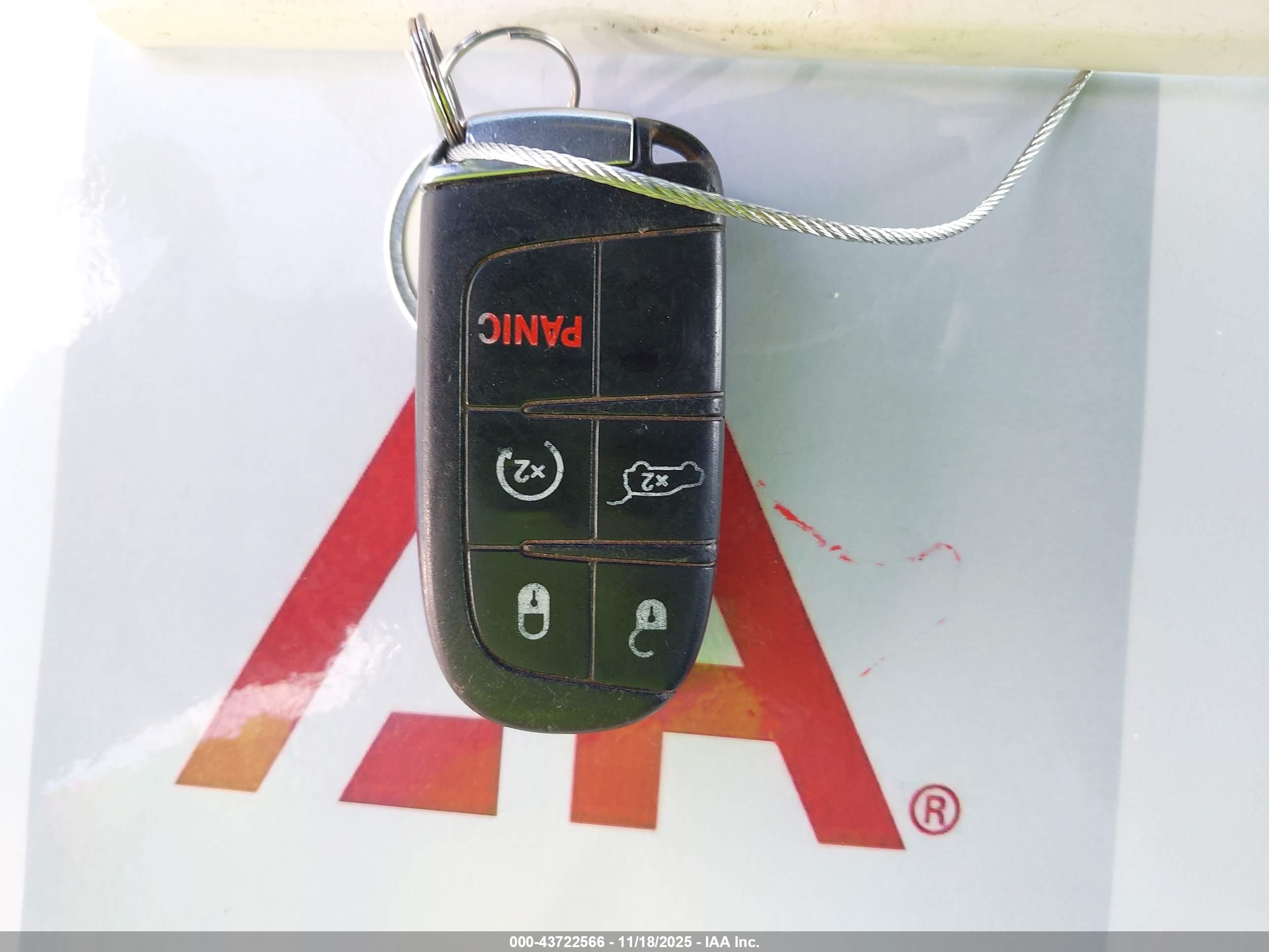 JEEP GRAND image 11