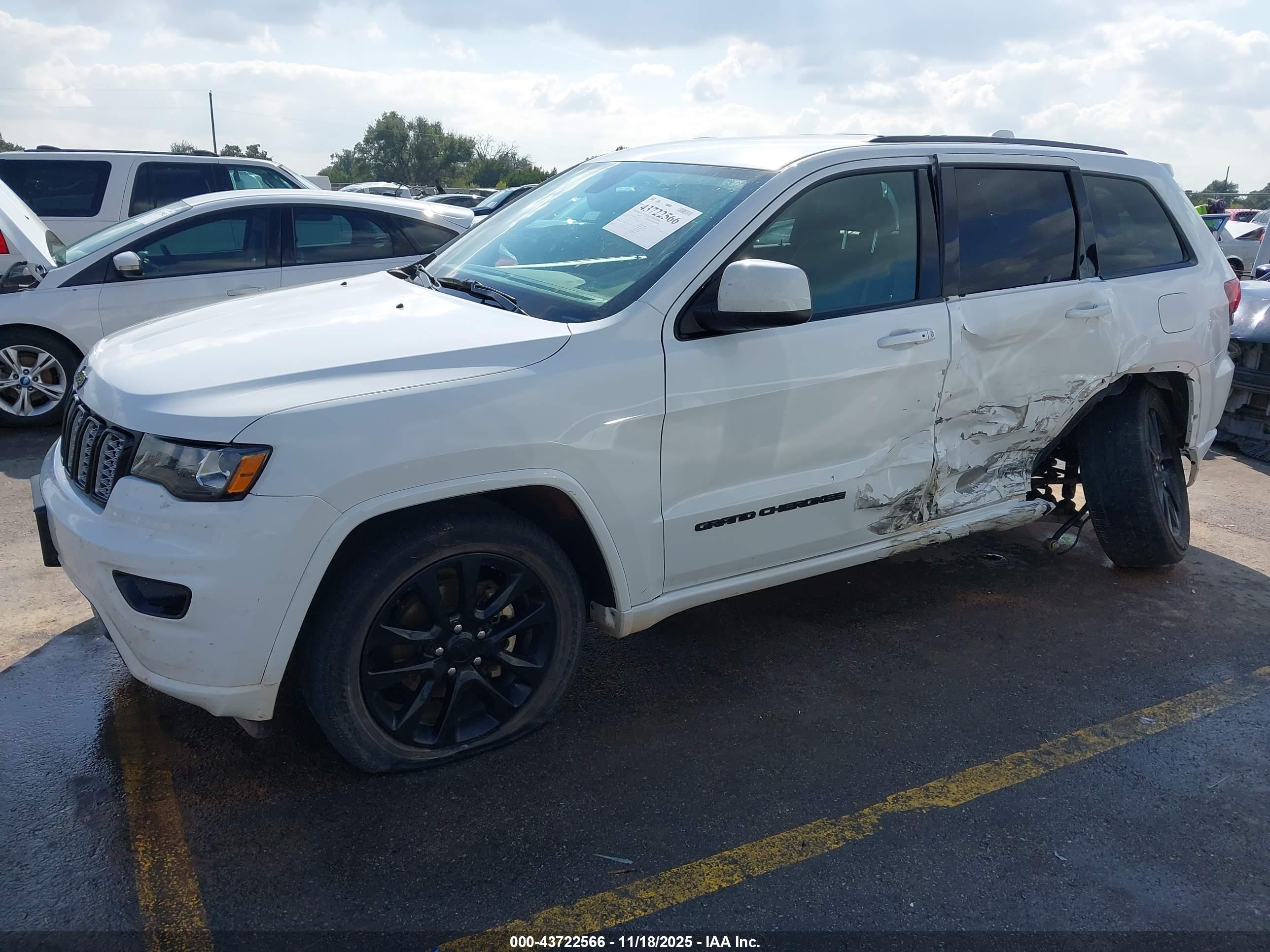 JEEP GRAND image 6