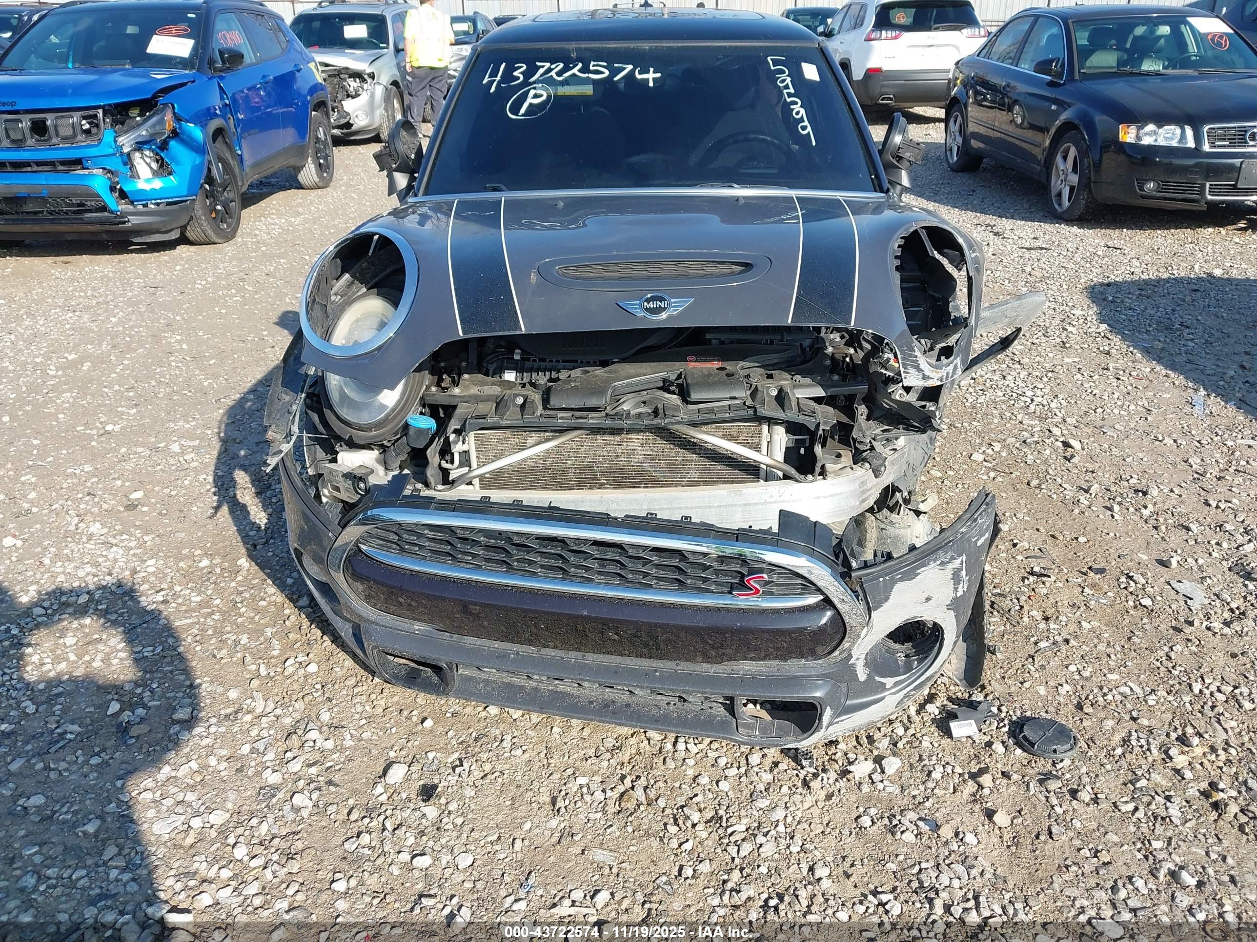 MINI HARDTOP image 6