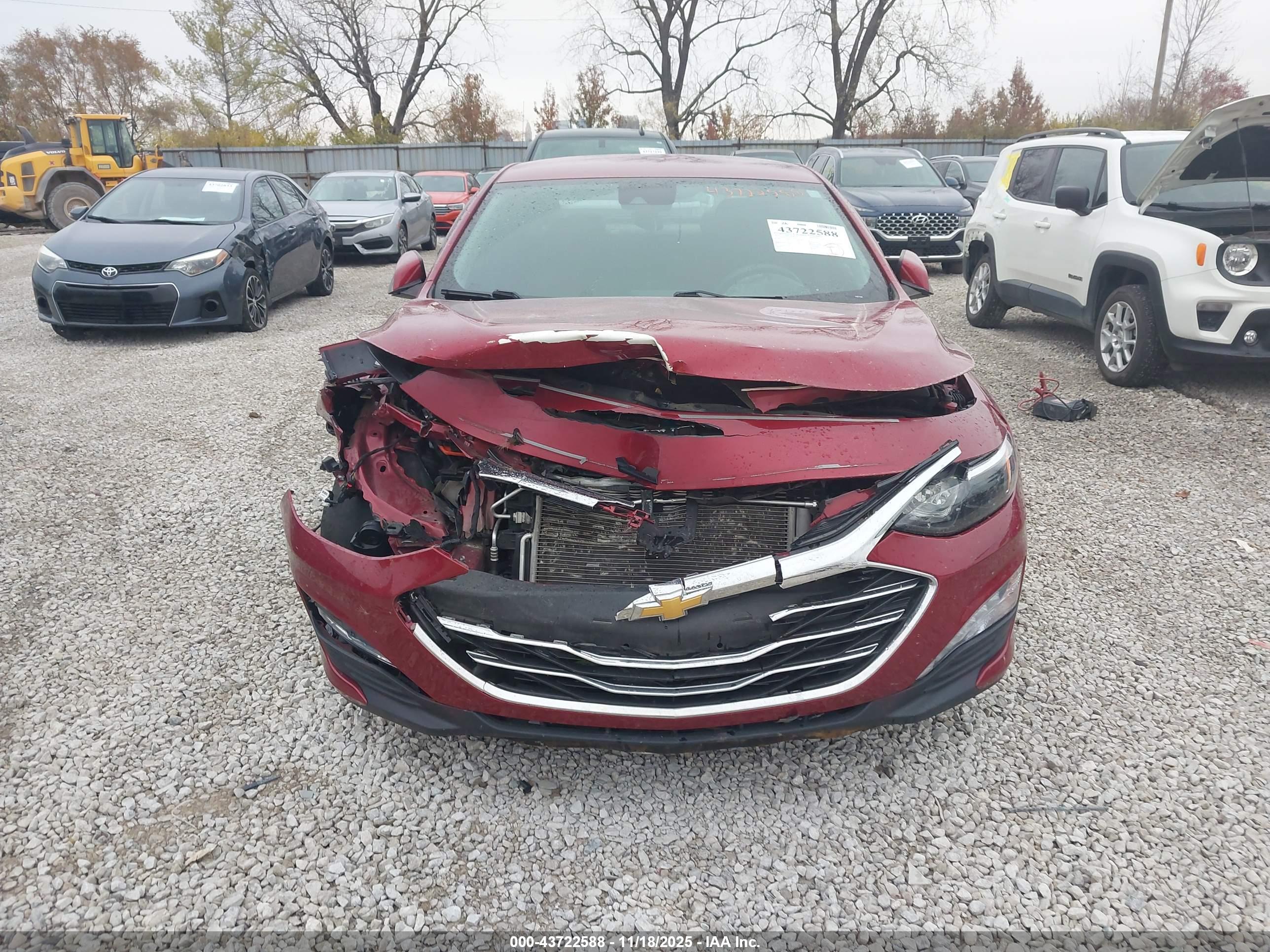 CHEVROLET MALIBU image 6