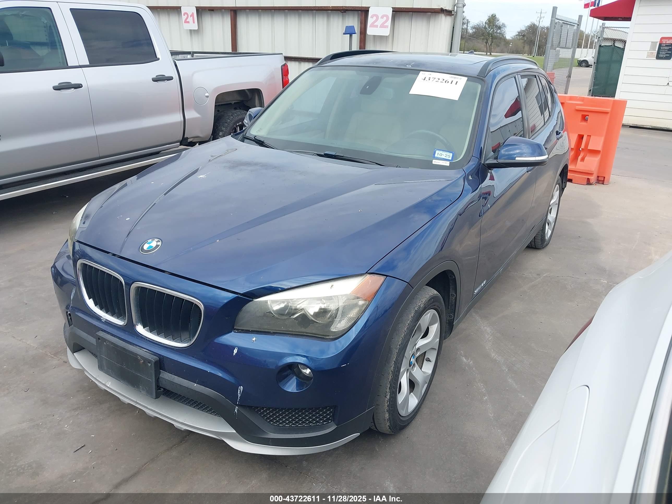 BMW X1 image 2