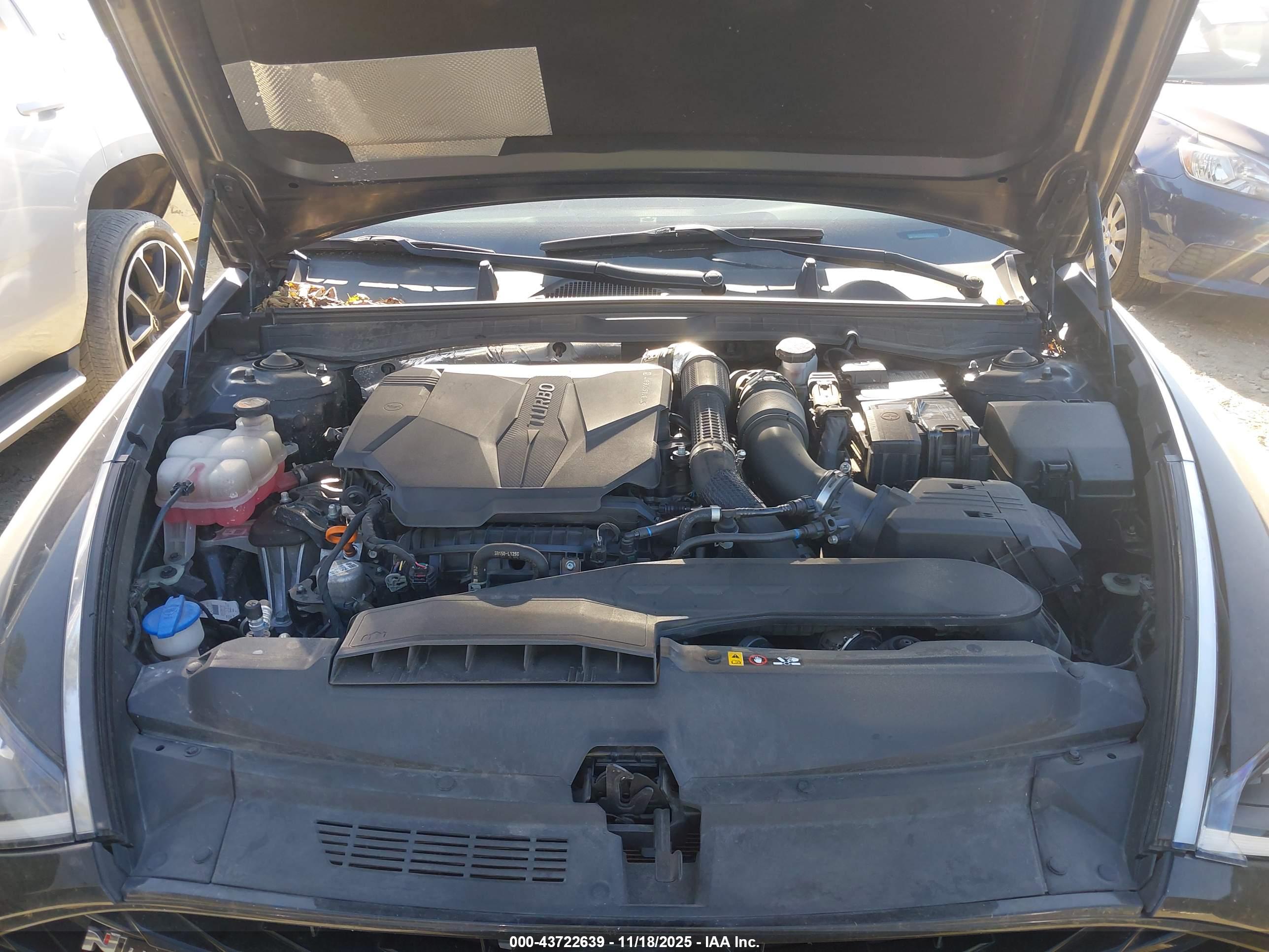 HYUNDAI SONATA image 10