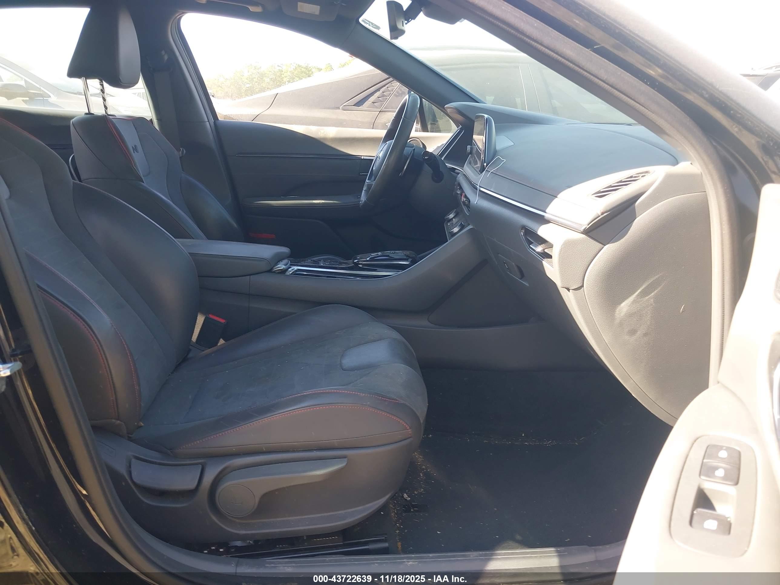 HYUNDAI SONATA image 5