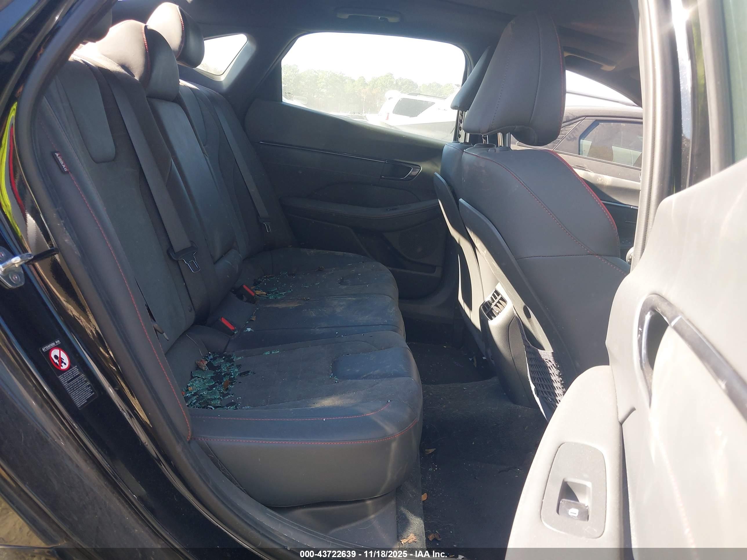 HYUNDAI SONATA image 8