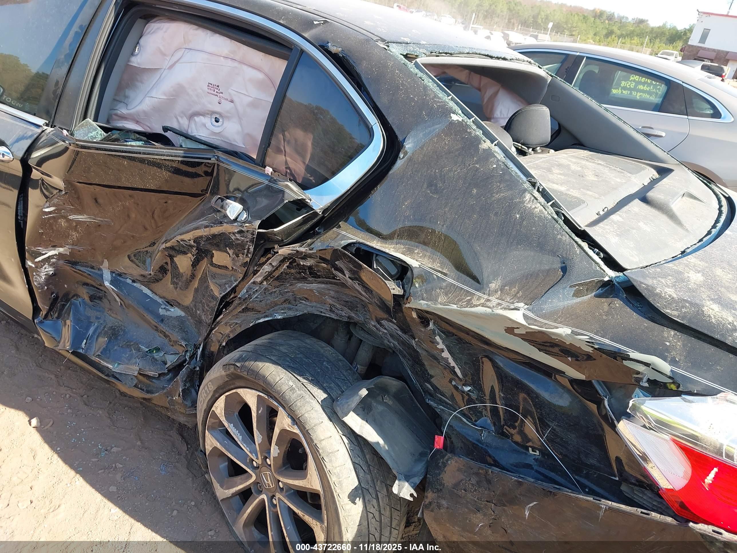 HONDA ACCORD image 6