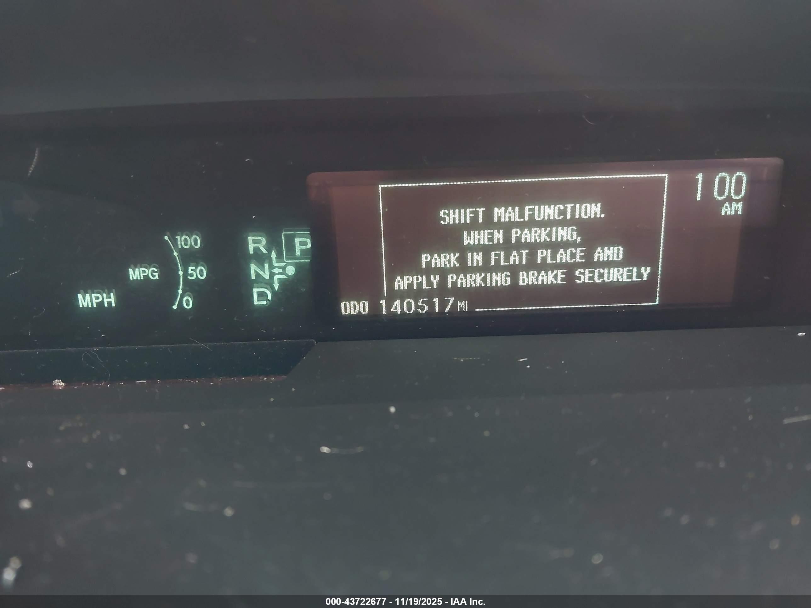 TOYOTA PRIUS image 7