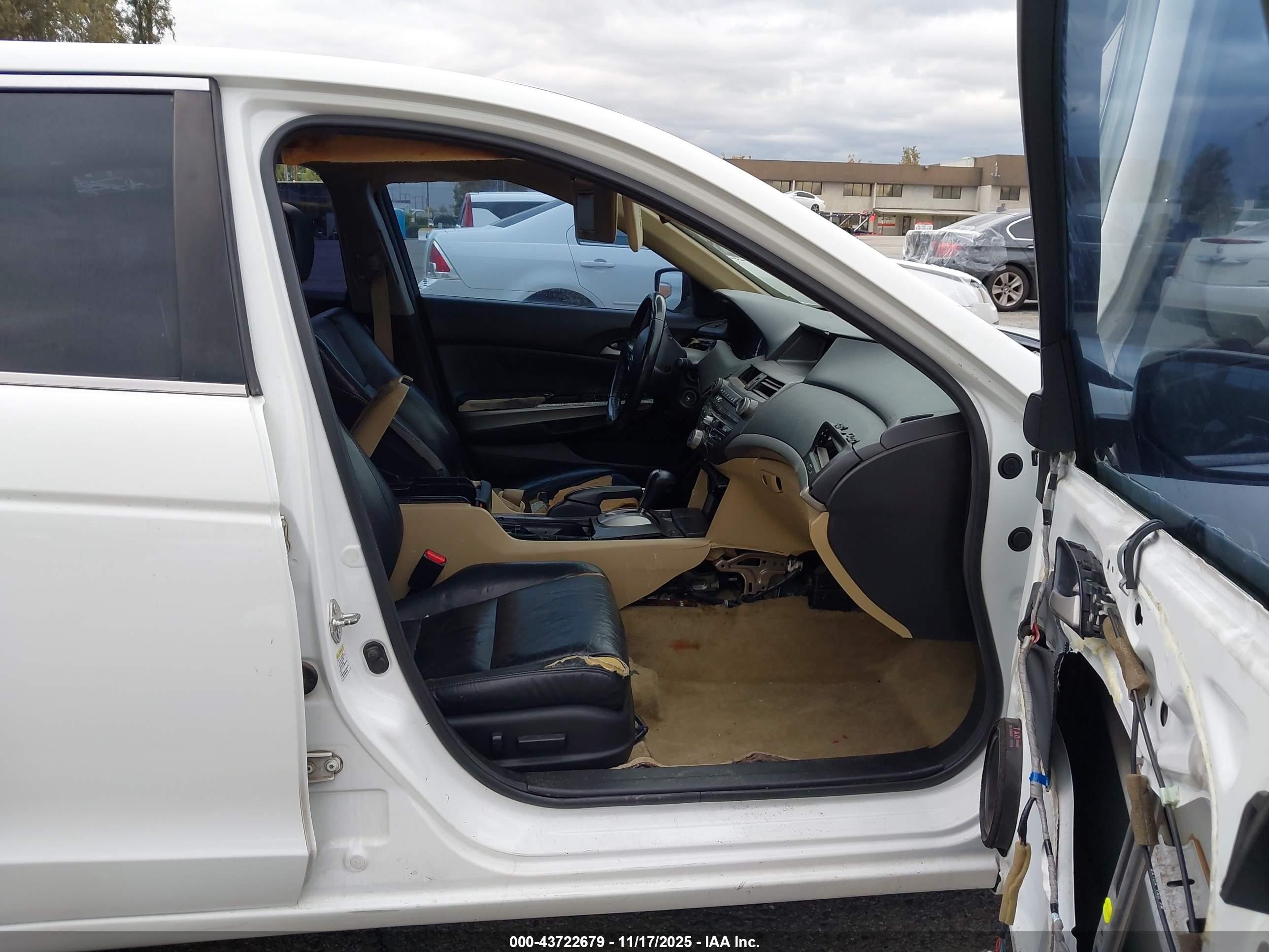 HONDA ACCORD image 5
