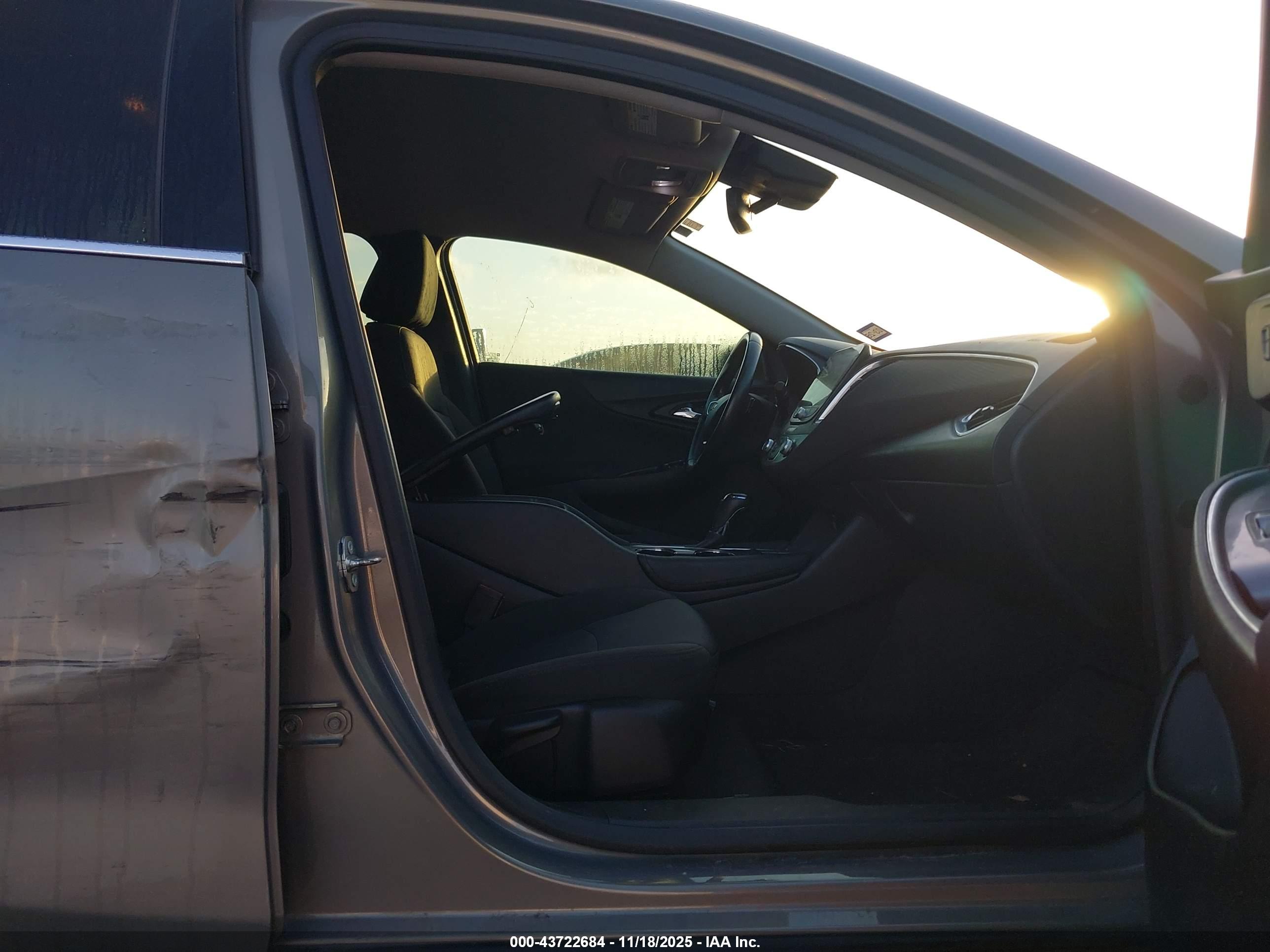 CHEVROLET MALIBU image 5