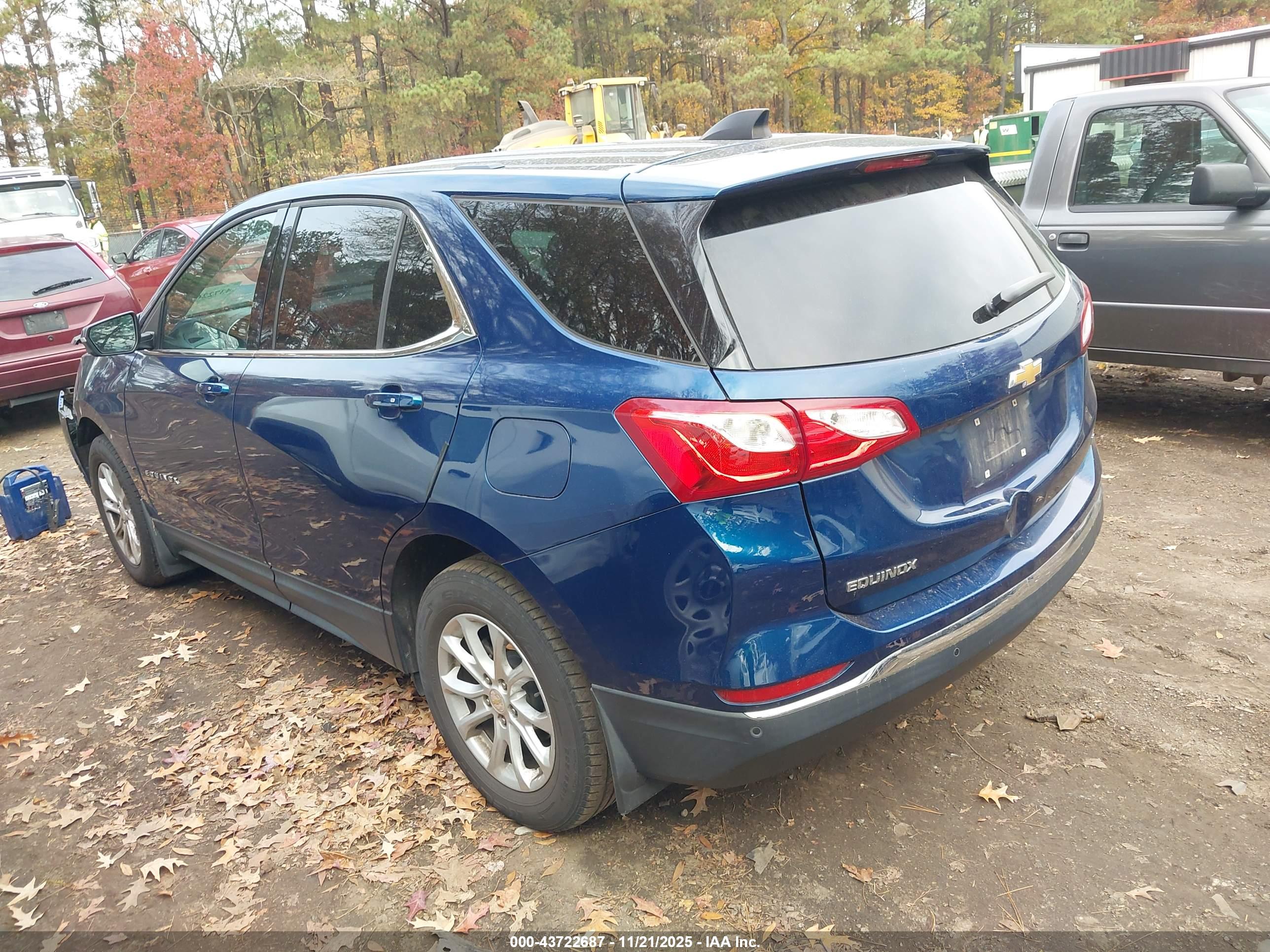 CHEVROLET EQUINOX image 3