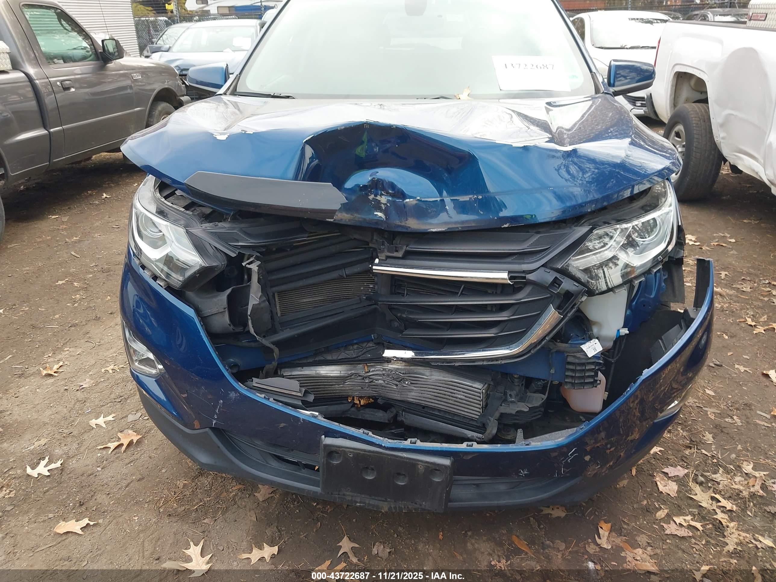 CHEVROLET EQUINOX image 6