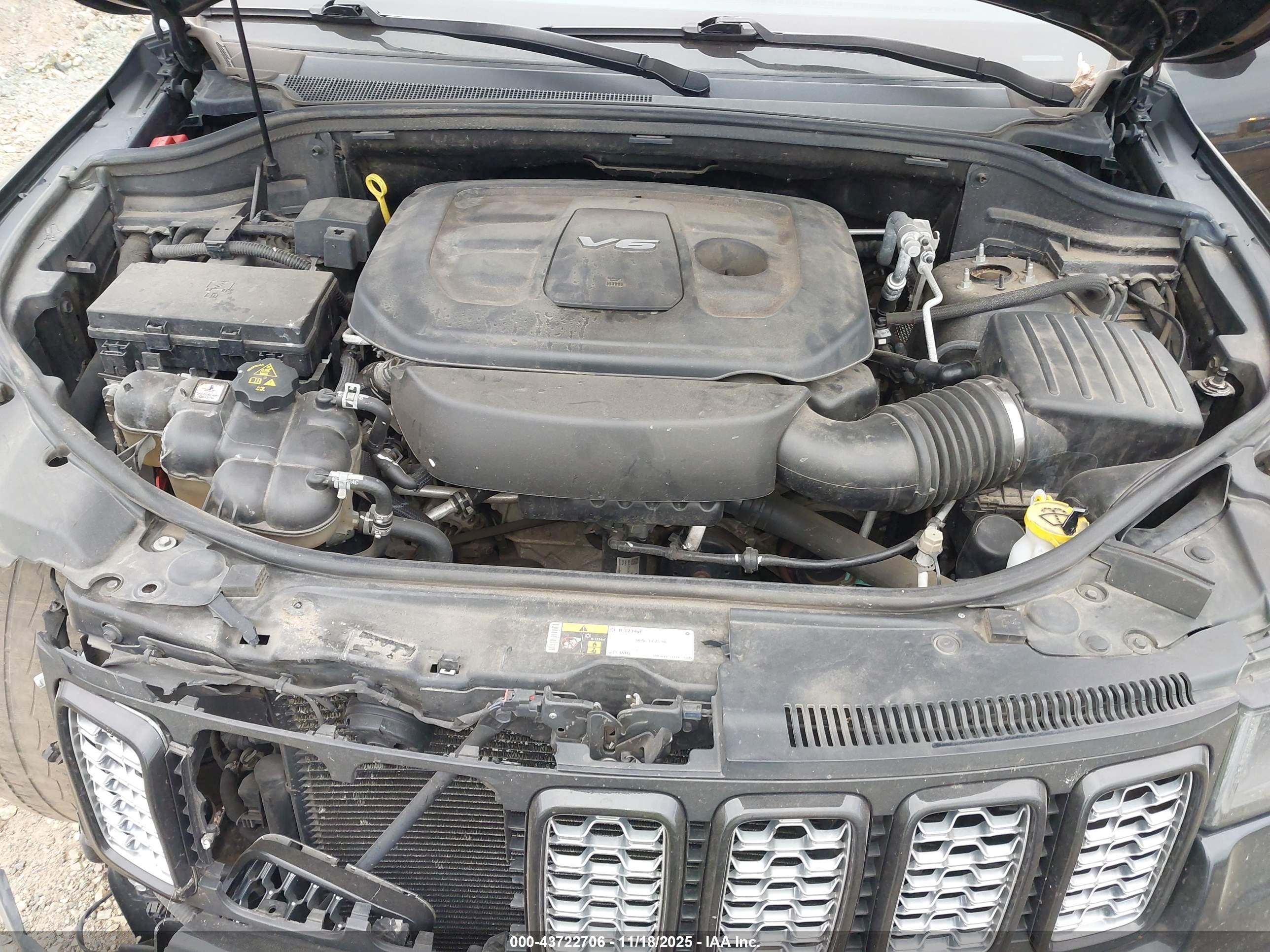 JEEP GRAND image 10