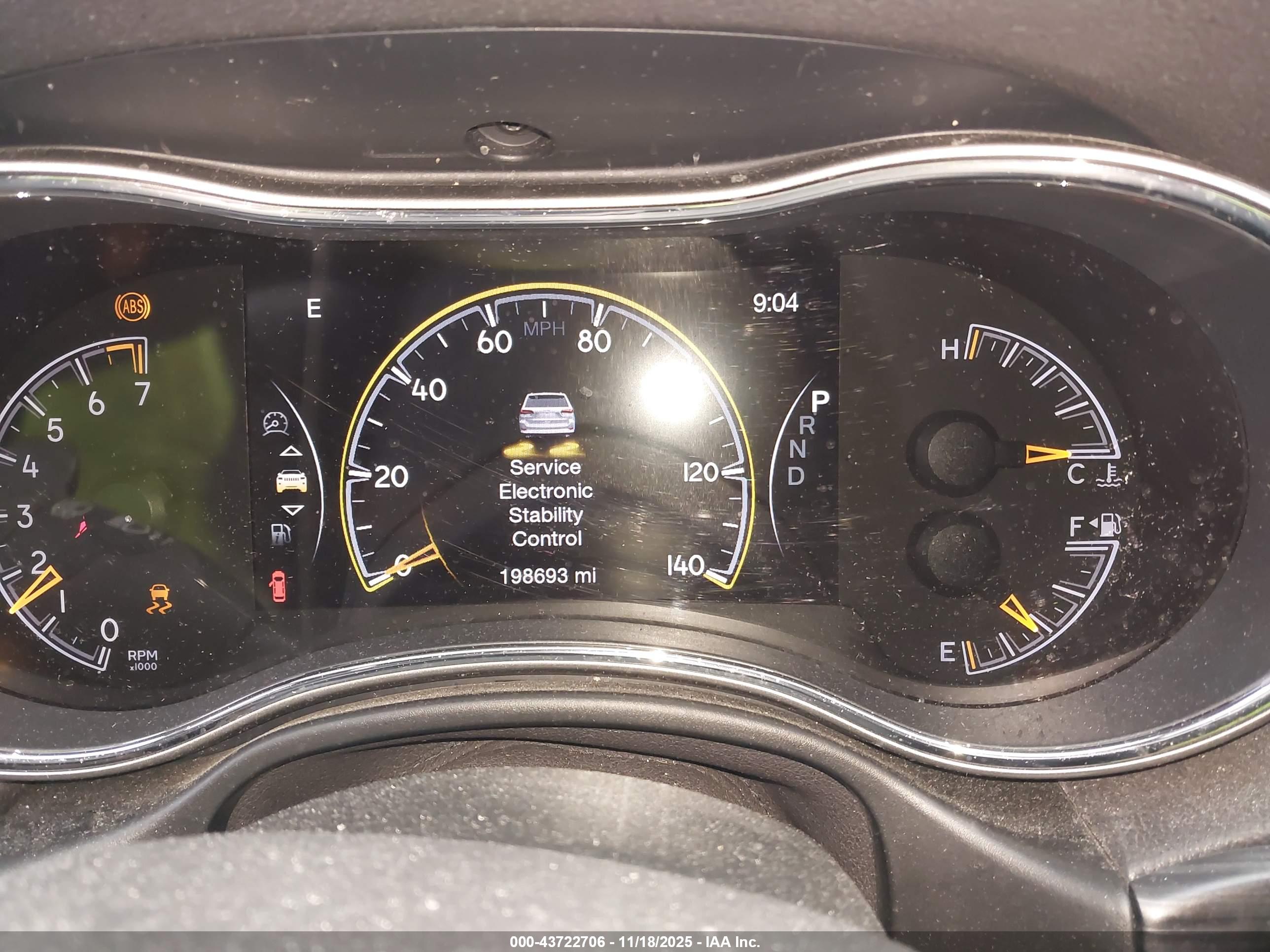 JEEP GRAND image 7