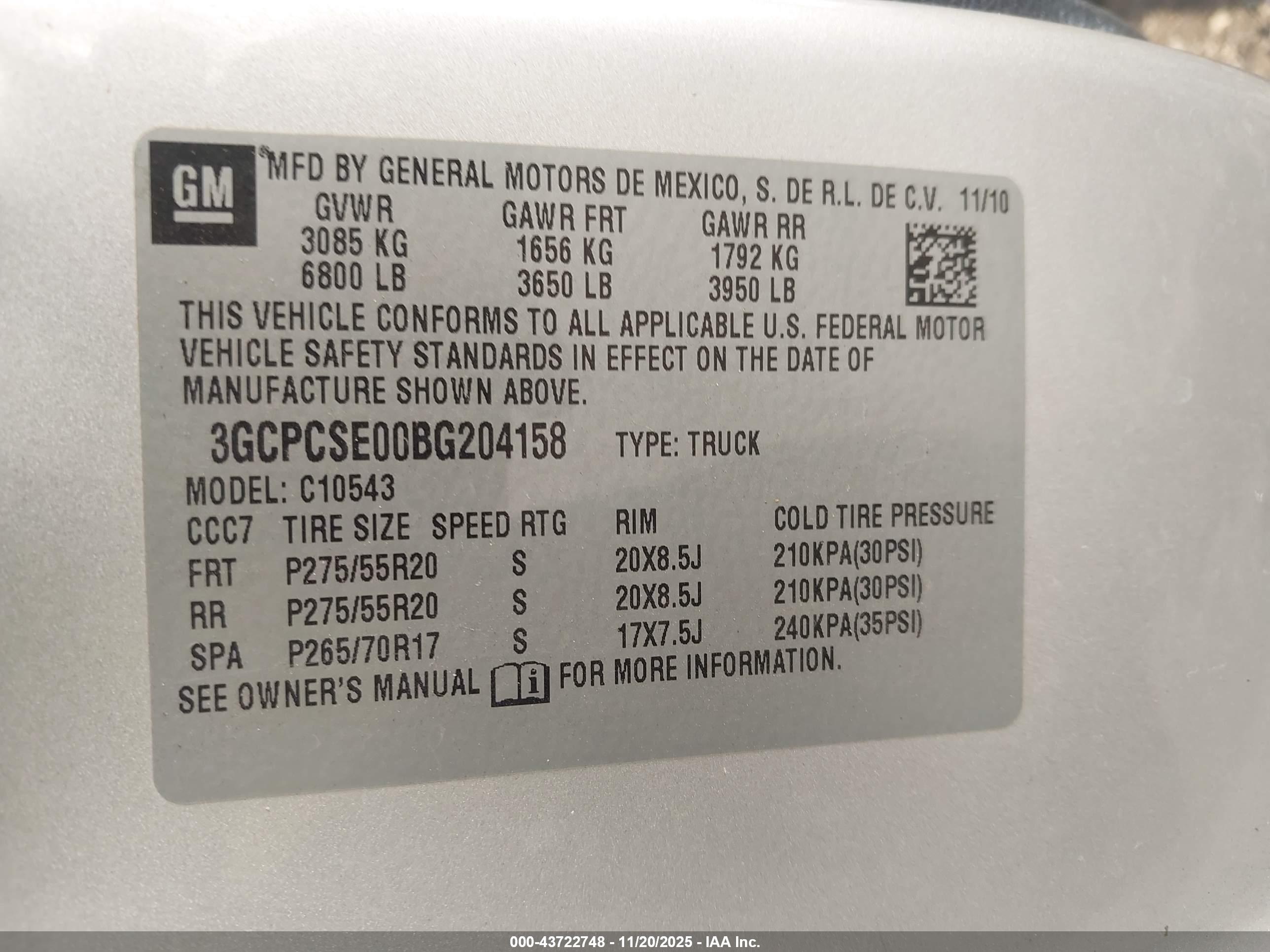 CHEVROLET SILVERADO image 9