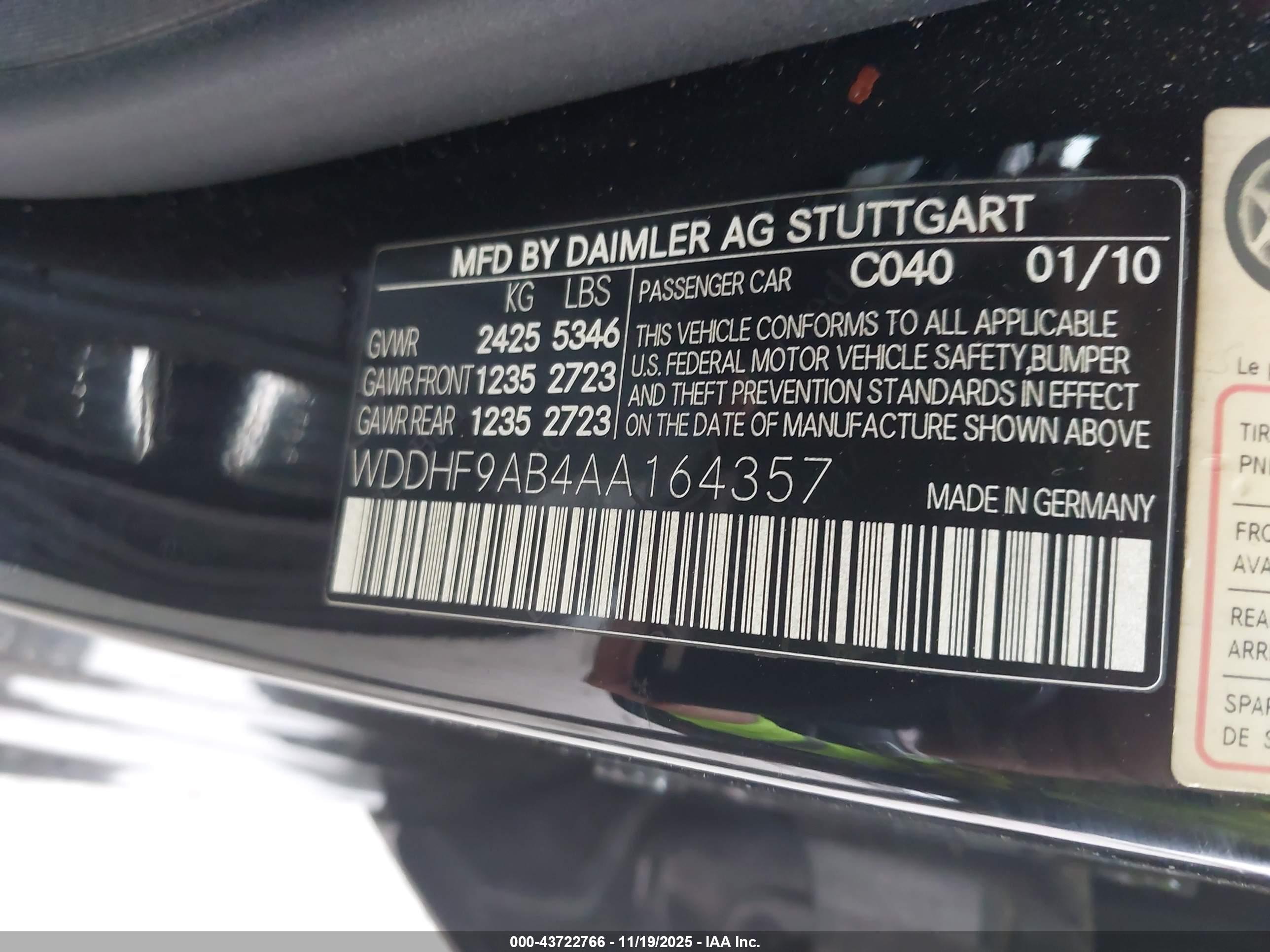 MERCEDES-BENZ E image 9