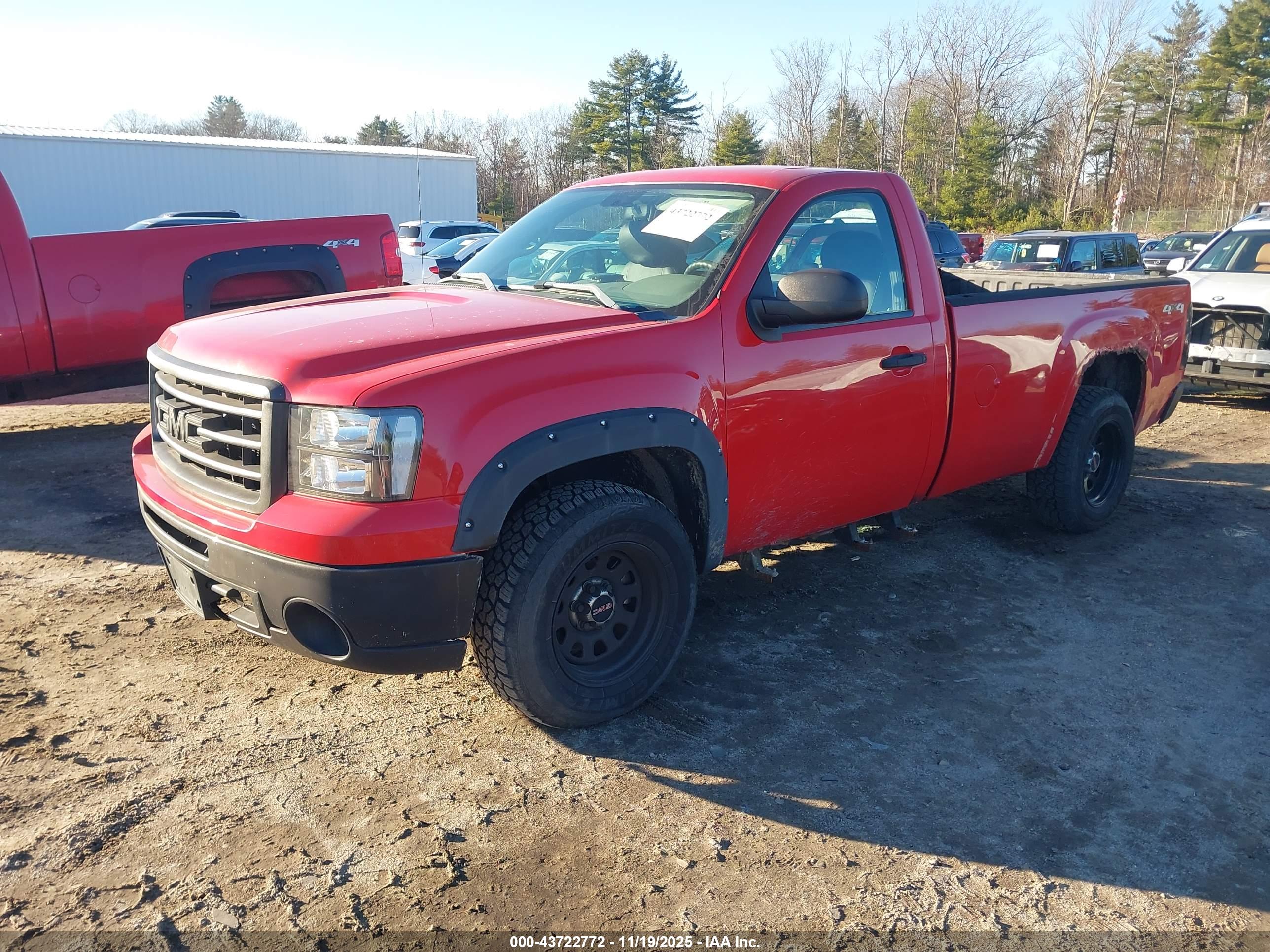 GMC SIERRA image 2