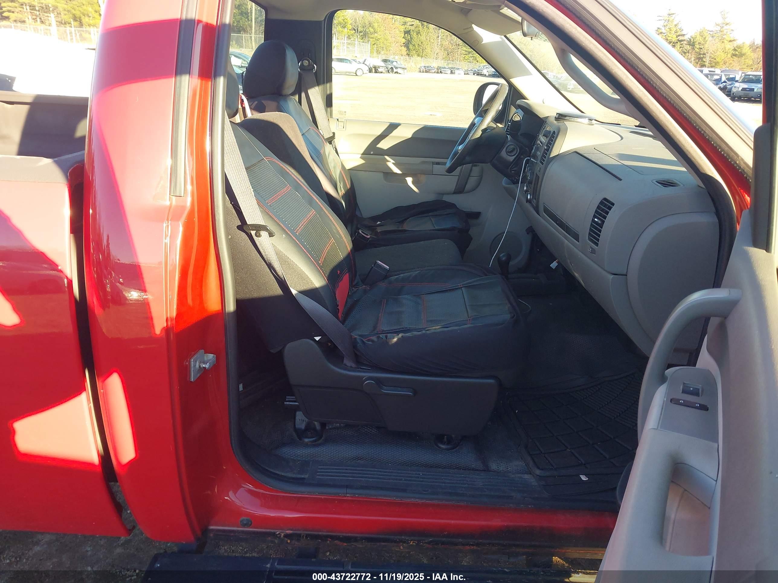GMC SIERRA image 5