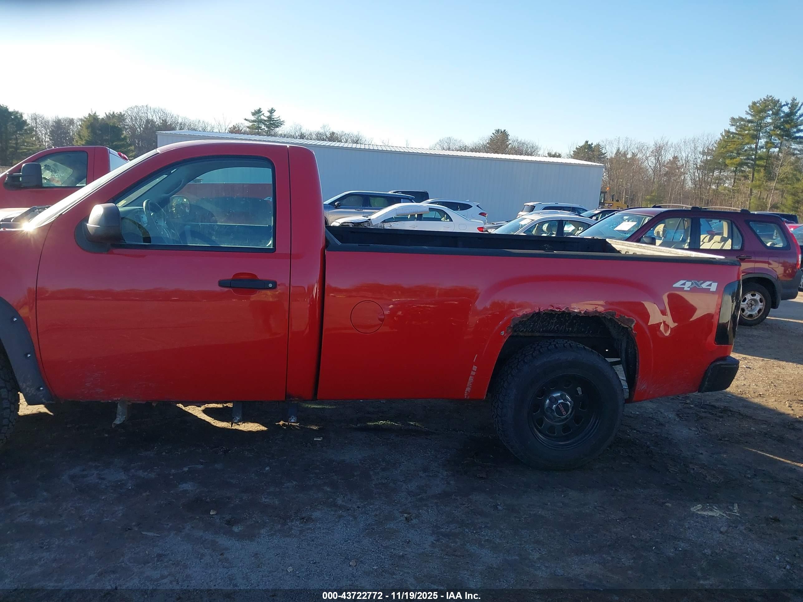 GMC SIERRA image 6