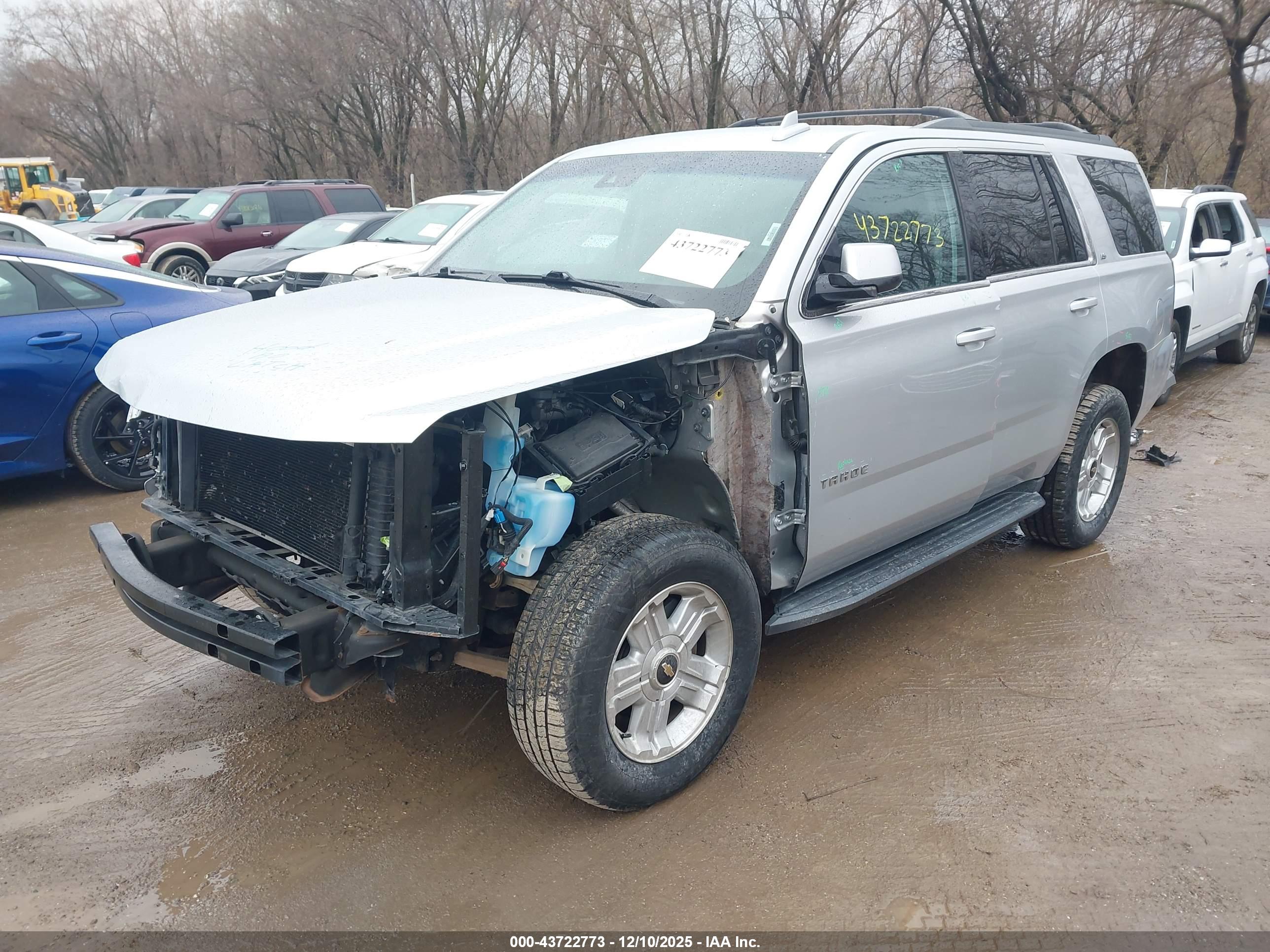 CHEVROLET TAHOE image 2