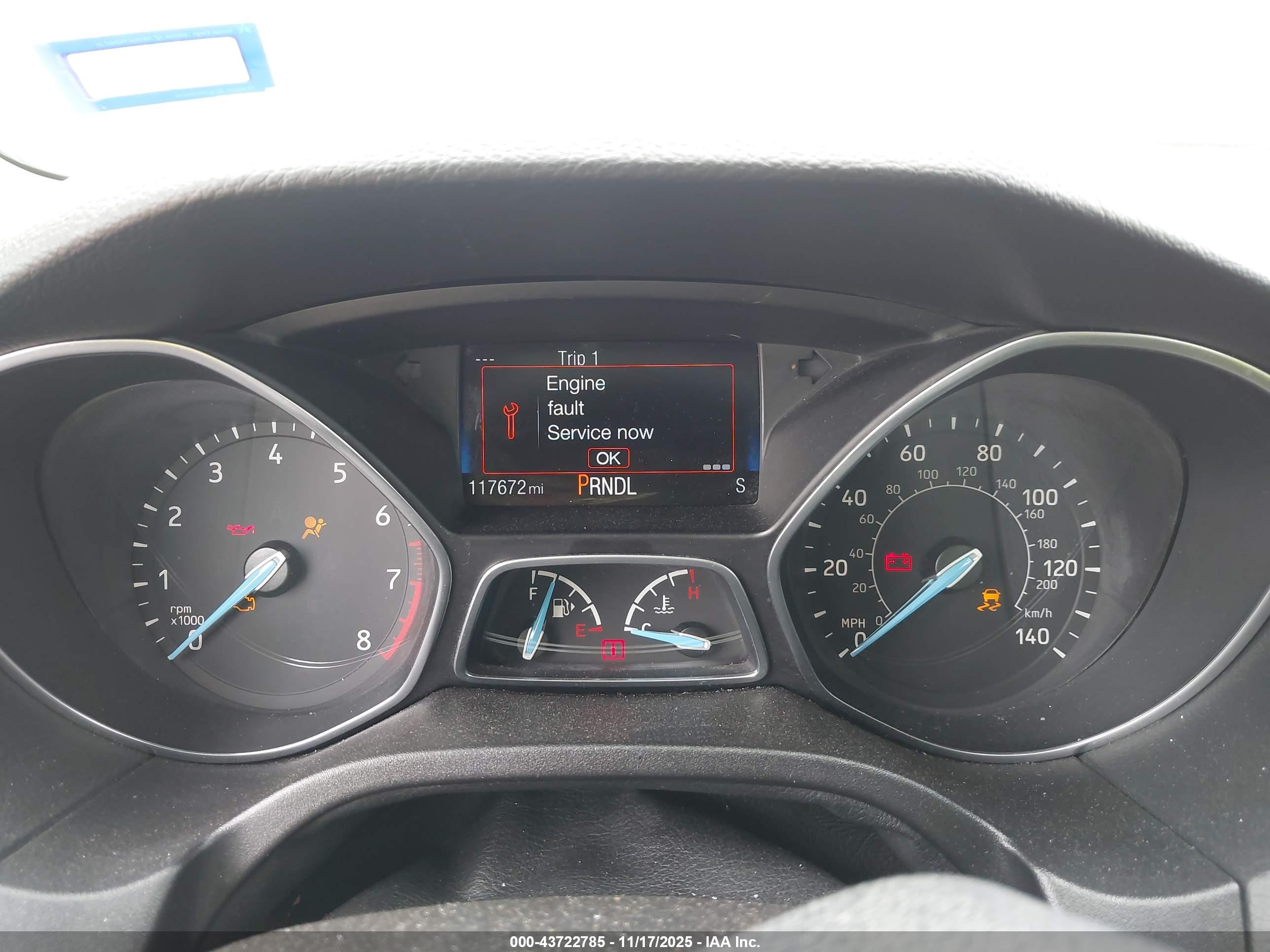 FORD FOCUS image 7