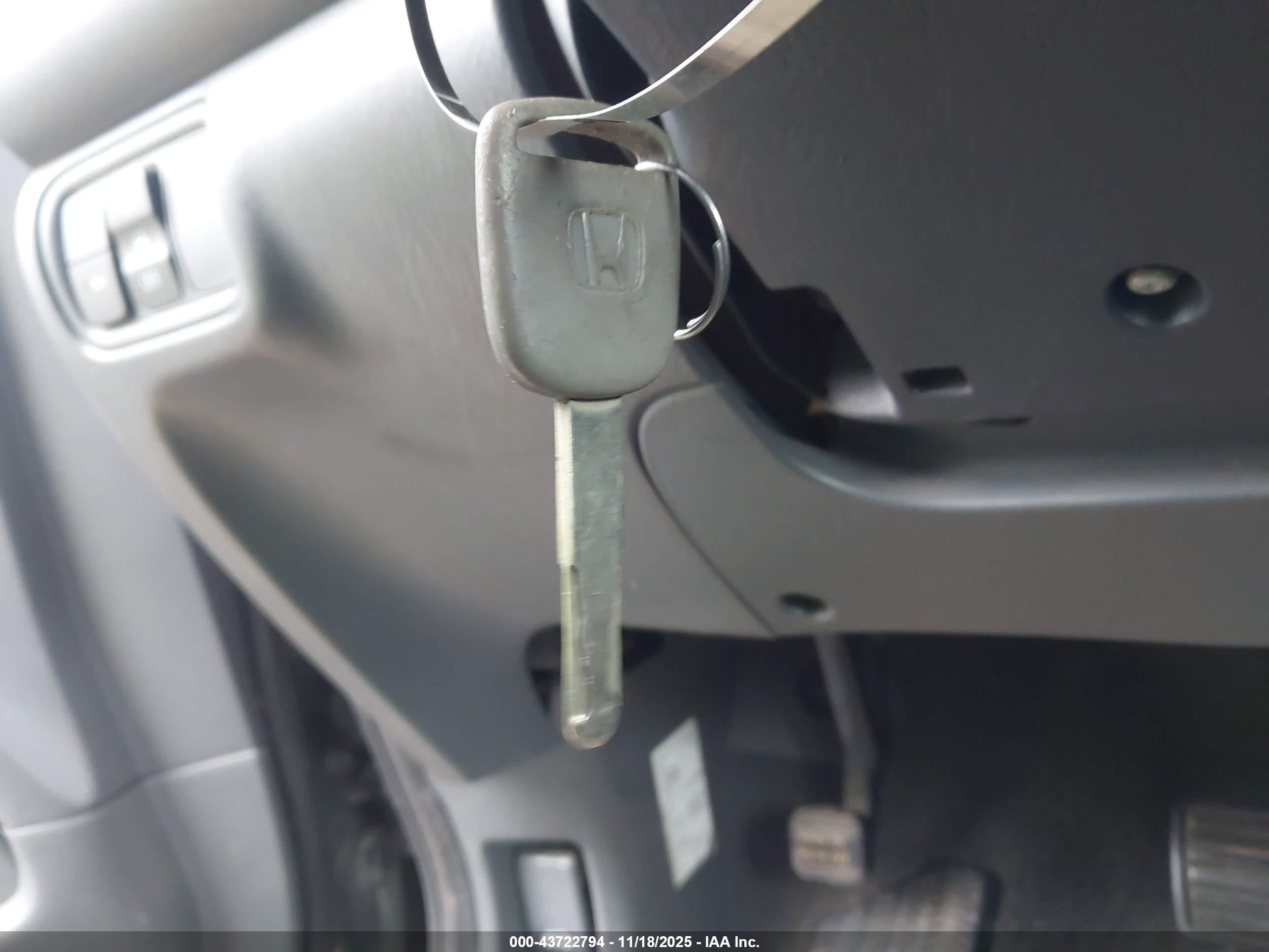 HONDA PILOT image 11