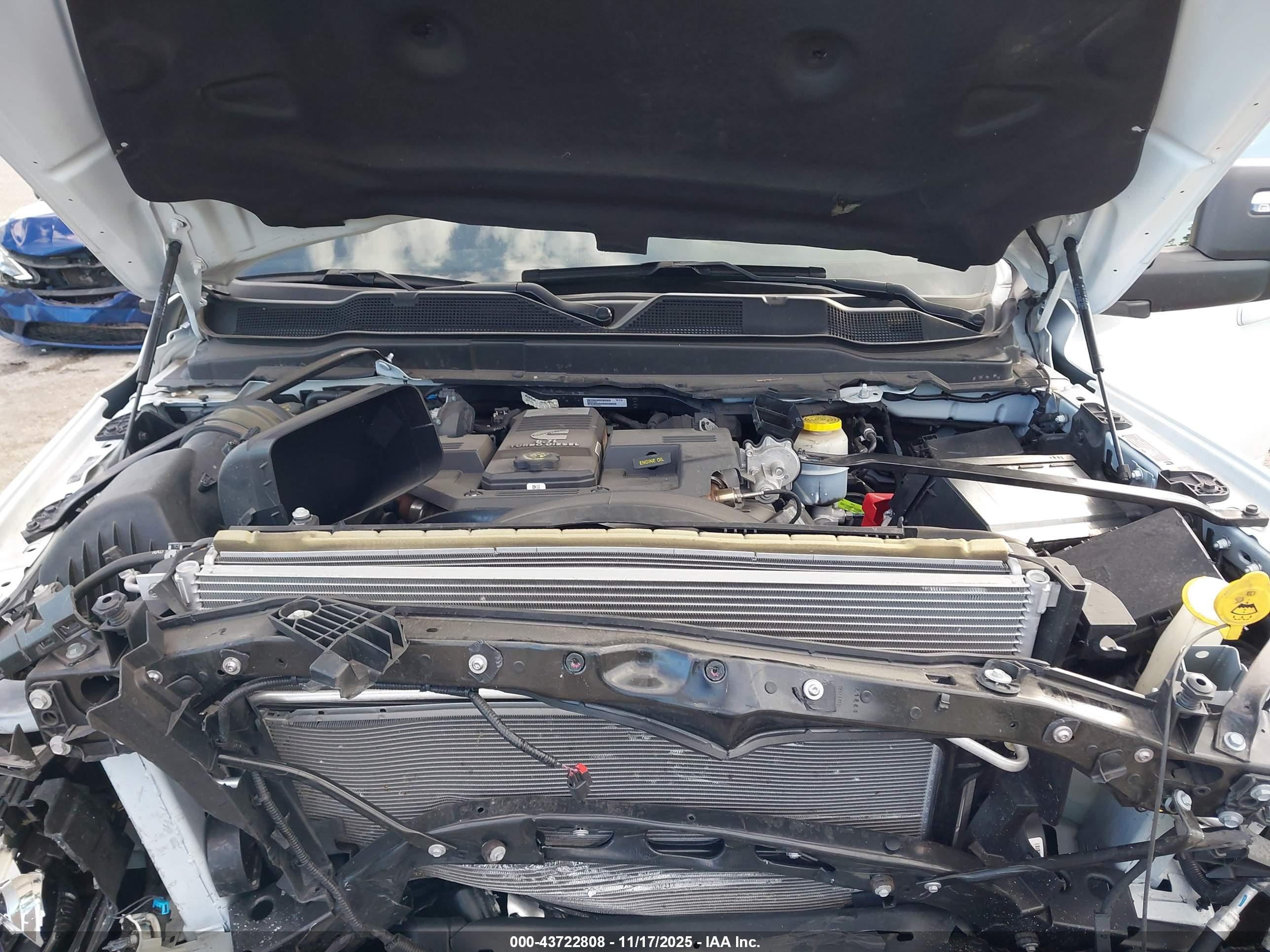 RAM 2500 image 10