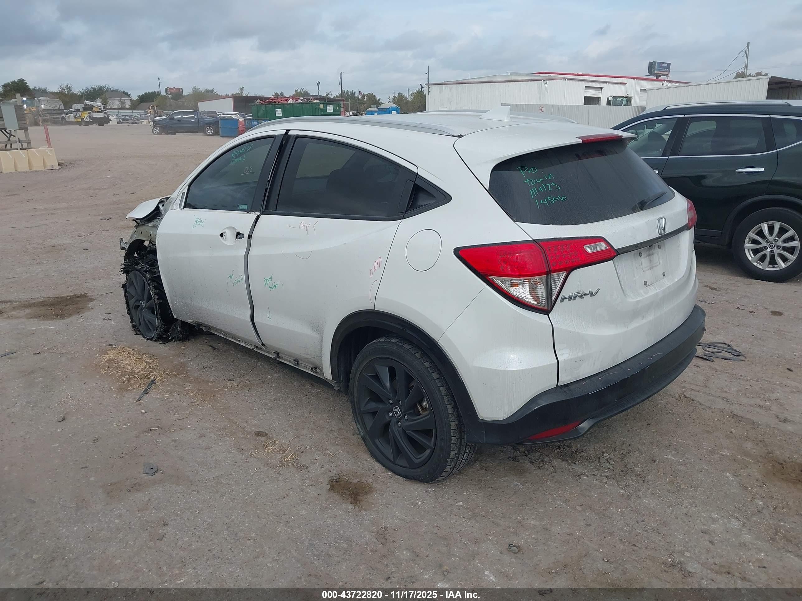 HONDA HR-V image 3