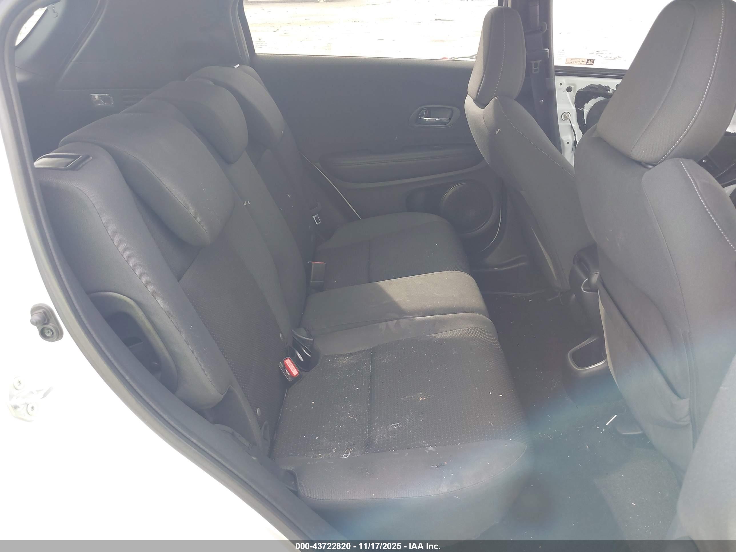 HONDA HR-V image 8